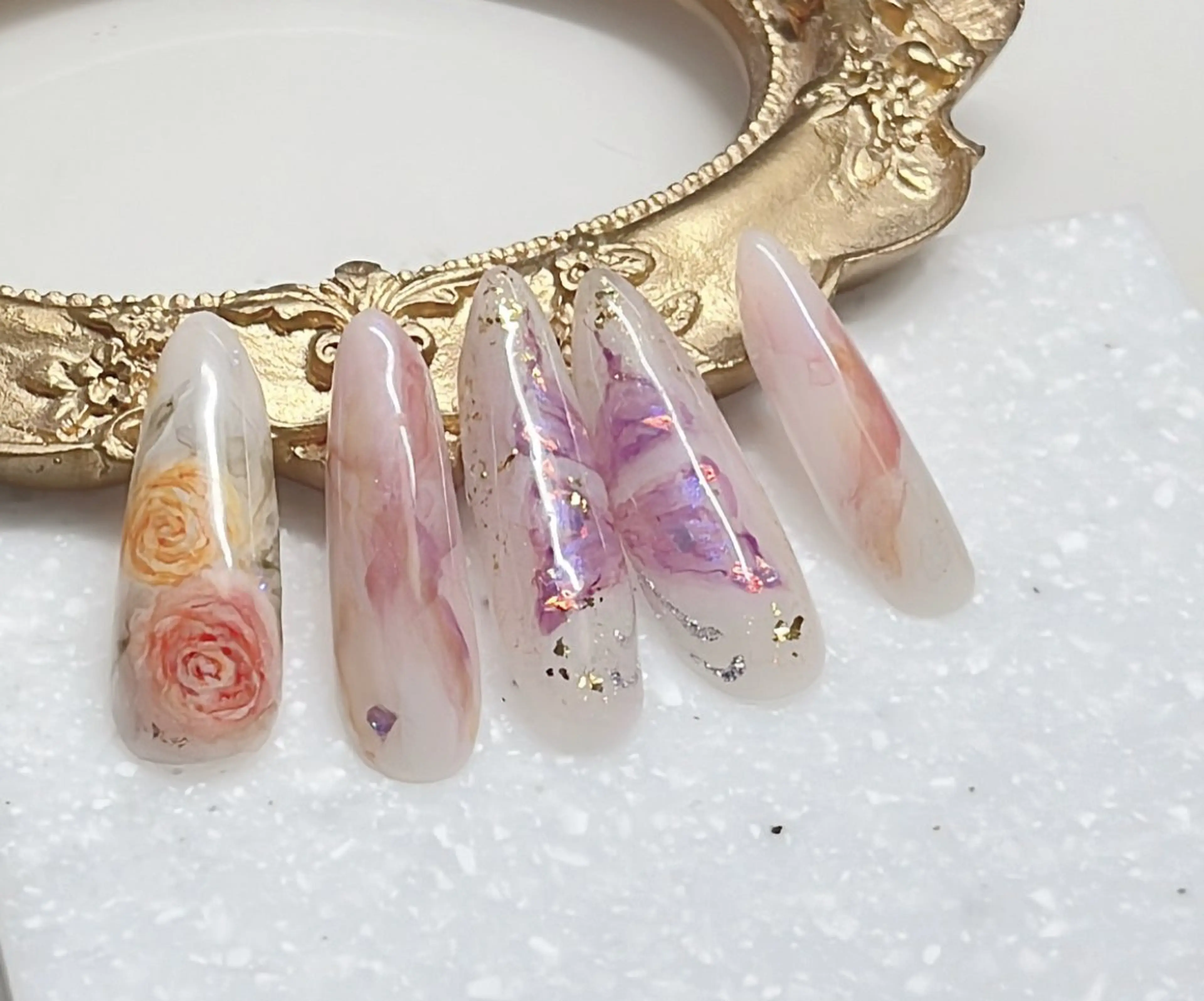 ネイル アートネイル ハンドネイル KARI ネイルサロンのネイルデザイン