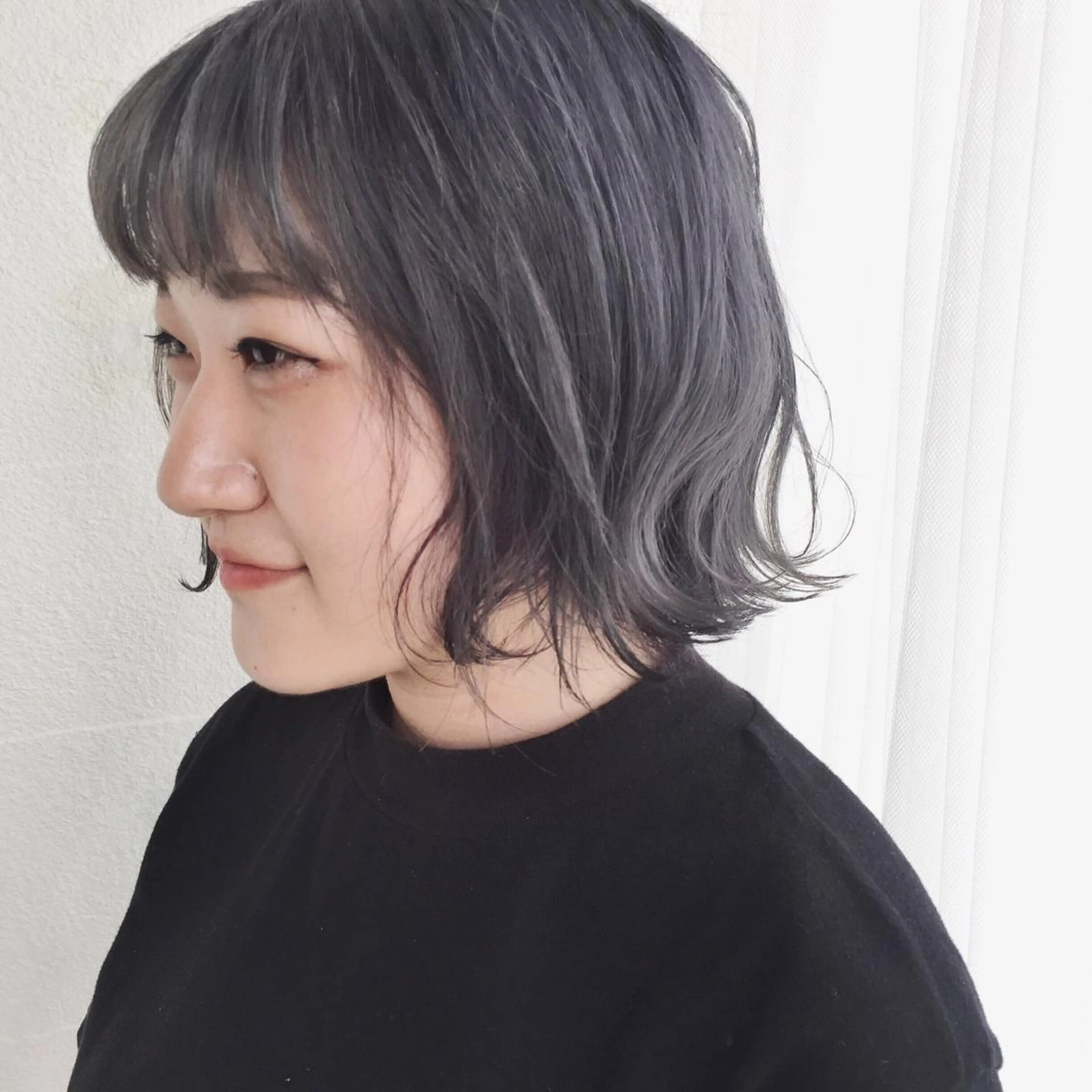 ショート カラー aW HAIRカンノ カナエのヘアスタイル