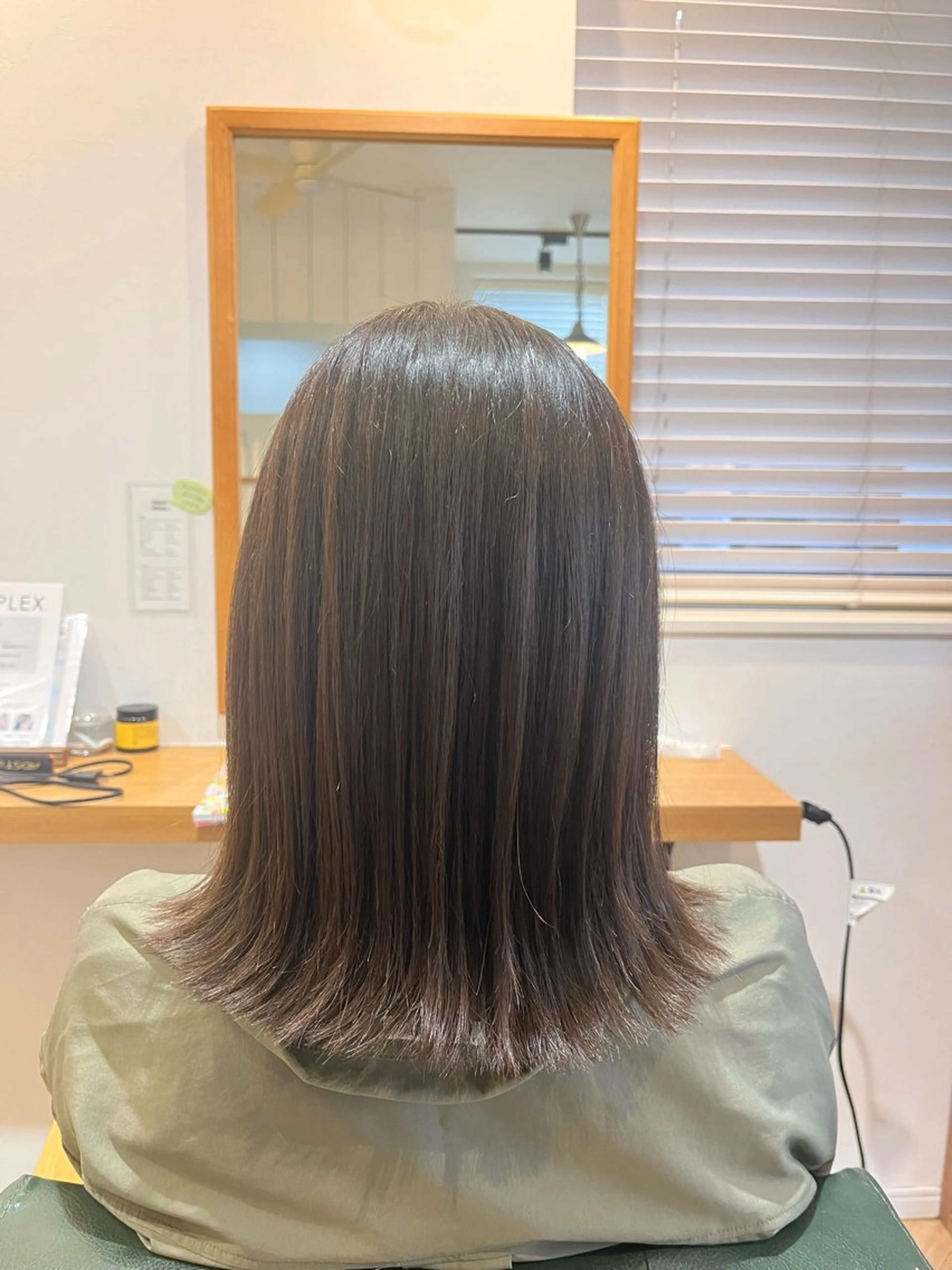 ミディアム ボブ 外ハネヘア カット 武田 綺音のヘアスタイル