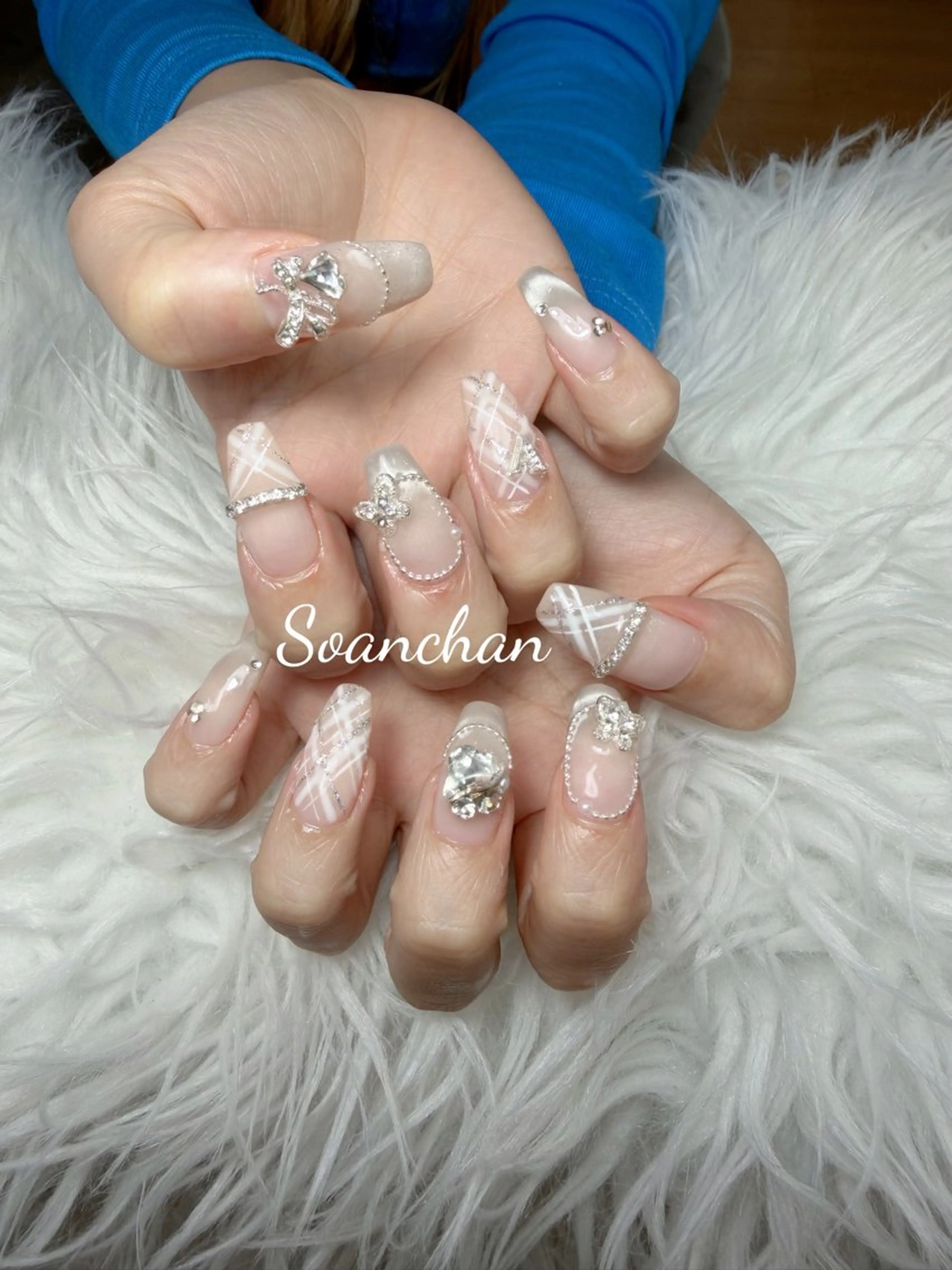 ネイル アートネイル ジェルネイル マグネットネイル ニュアンスネイル シンプルネイル ハンドネイル Ryunail所属・Ryu Nail NekoChanのネイルデザイン