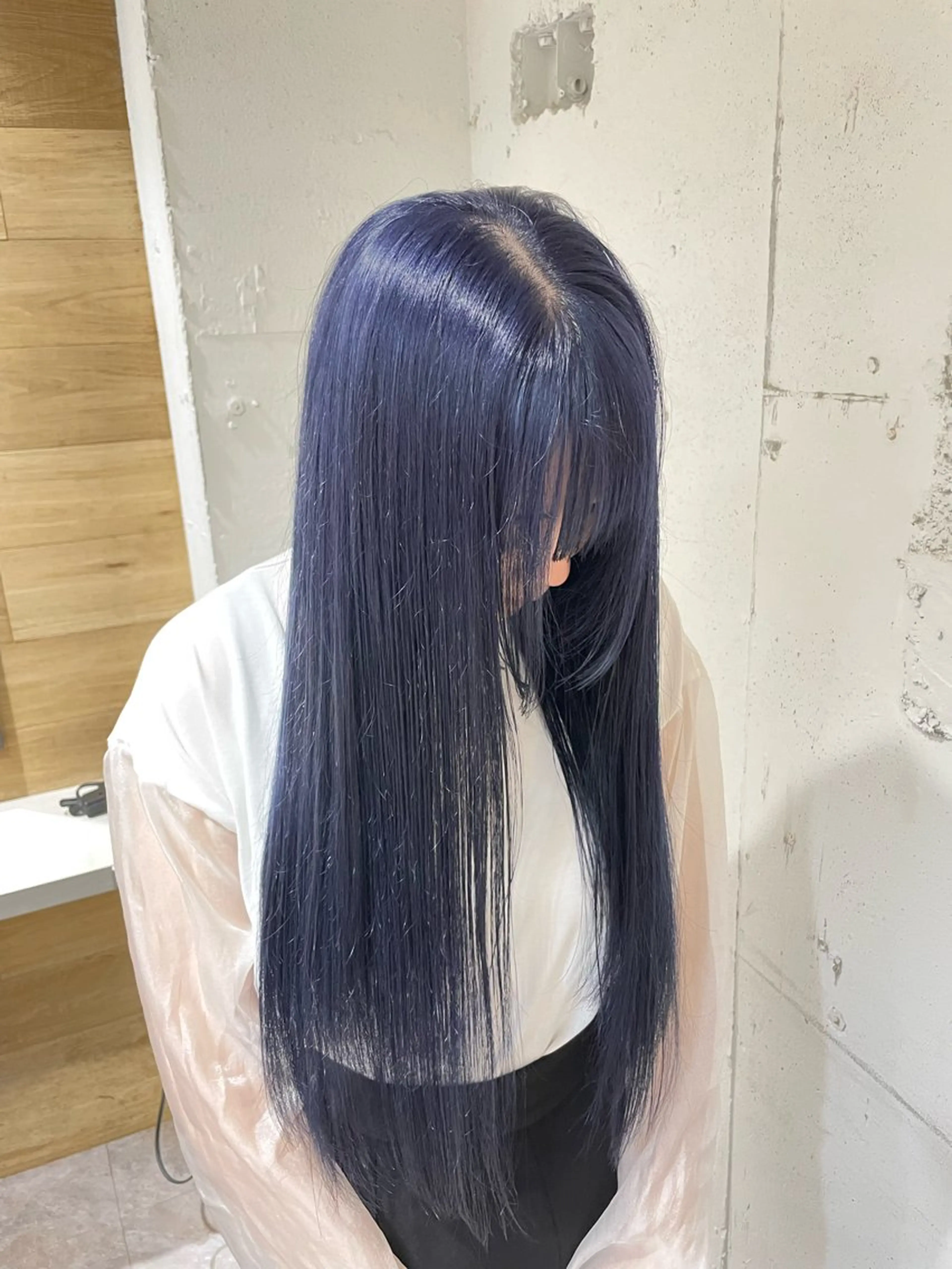 ロング ヘアカラー トリートメント EIGHT　サイショ ミズキのヘアスタイル