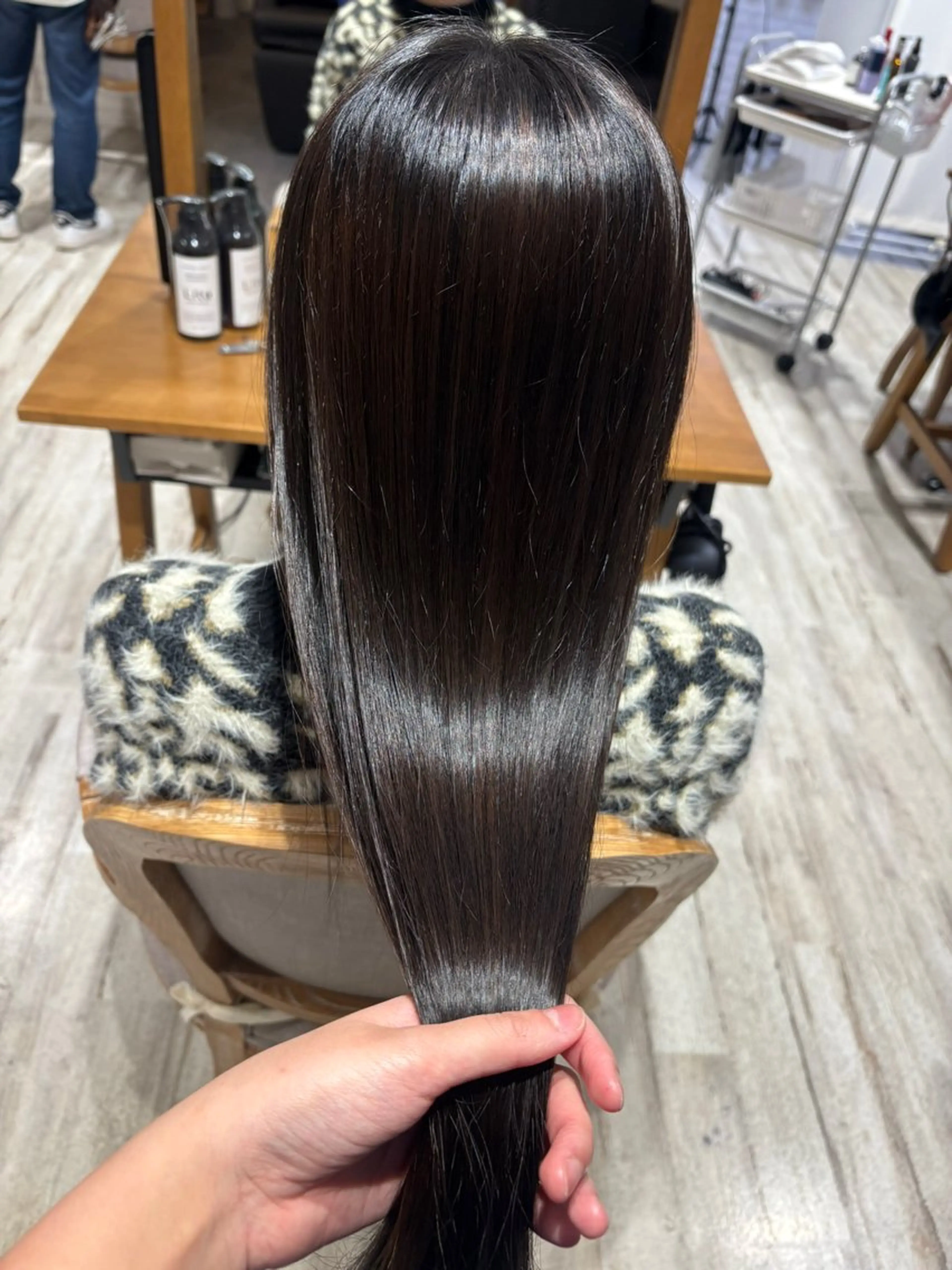 ロング 髪質改善 透明感/韓国風 HIRARIのヘアスタイル