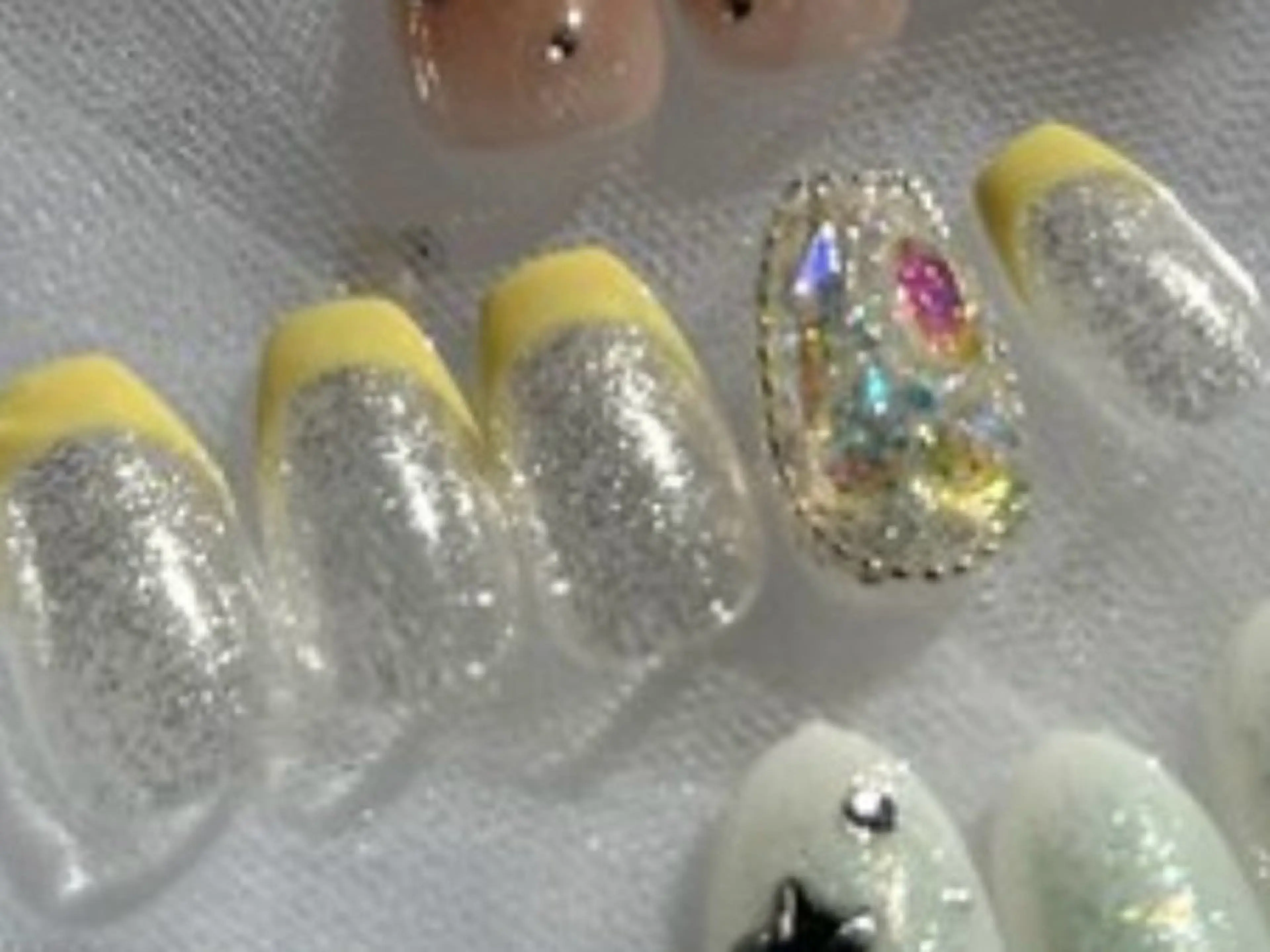 ネイル salon de LUCA🎗️のネイルデザイン