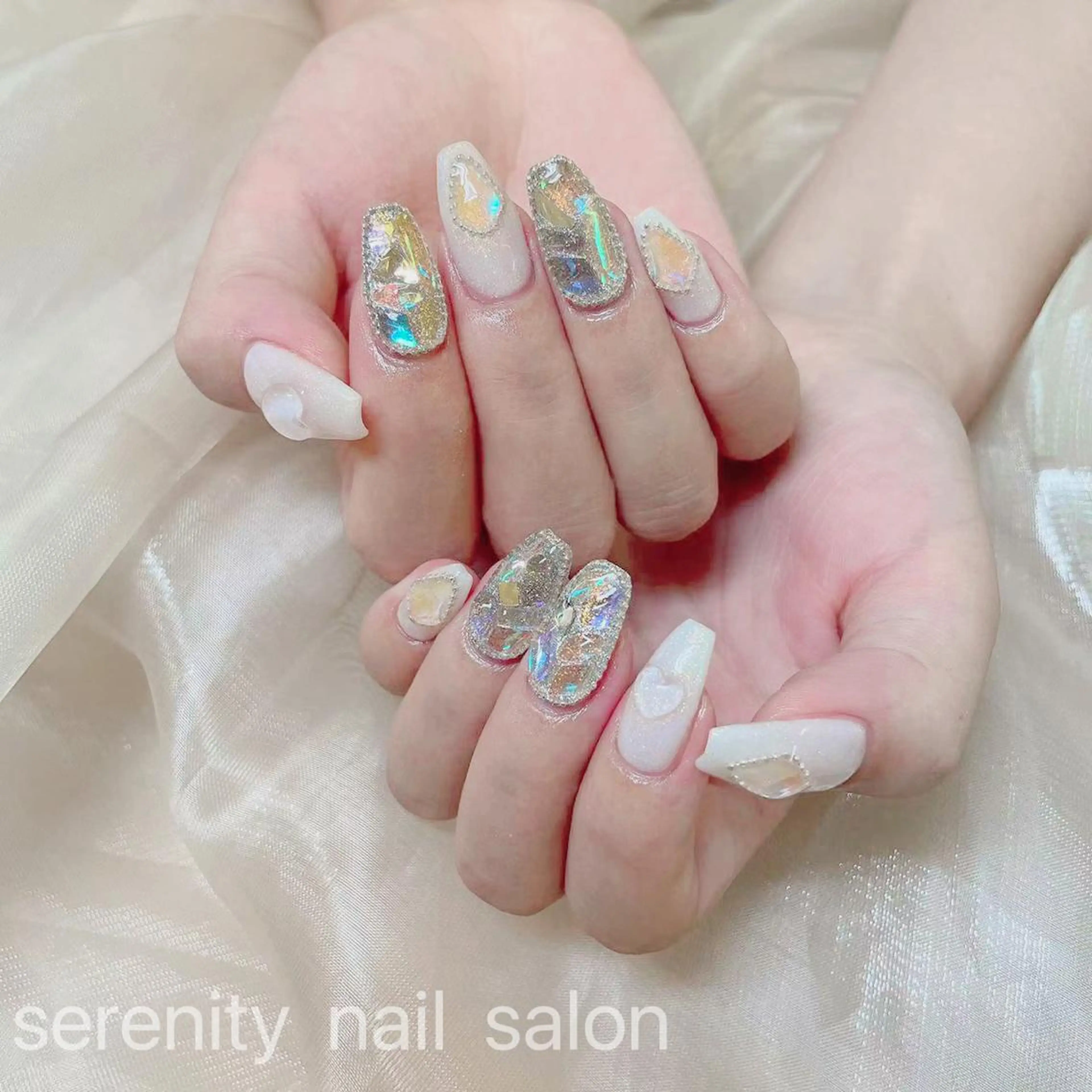 ネイル ハンドネイル ハンドケア ✨Serenity Nail salonのネイルデザイン