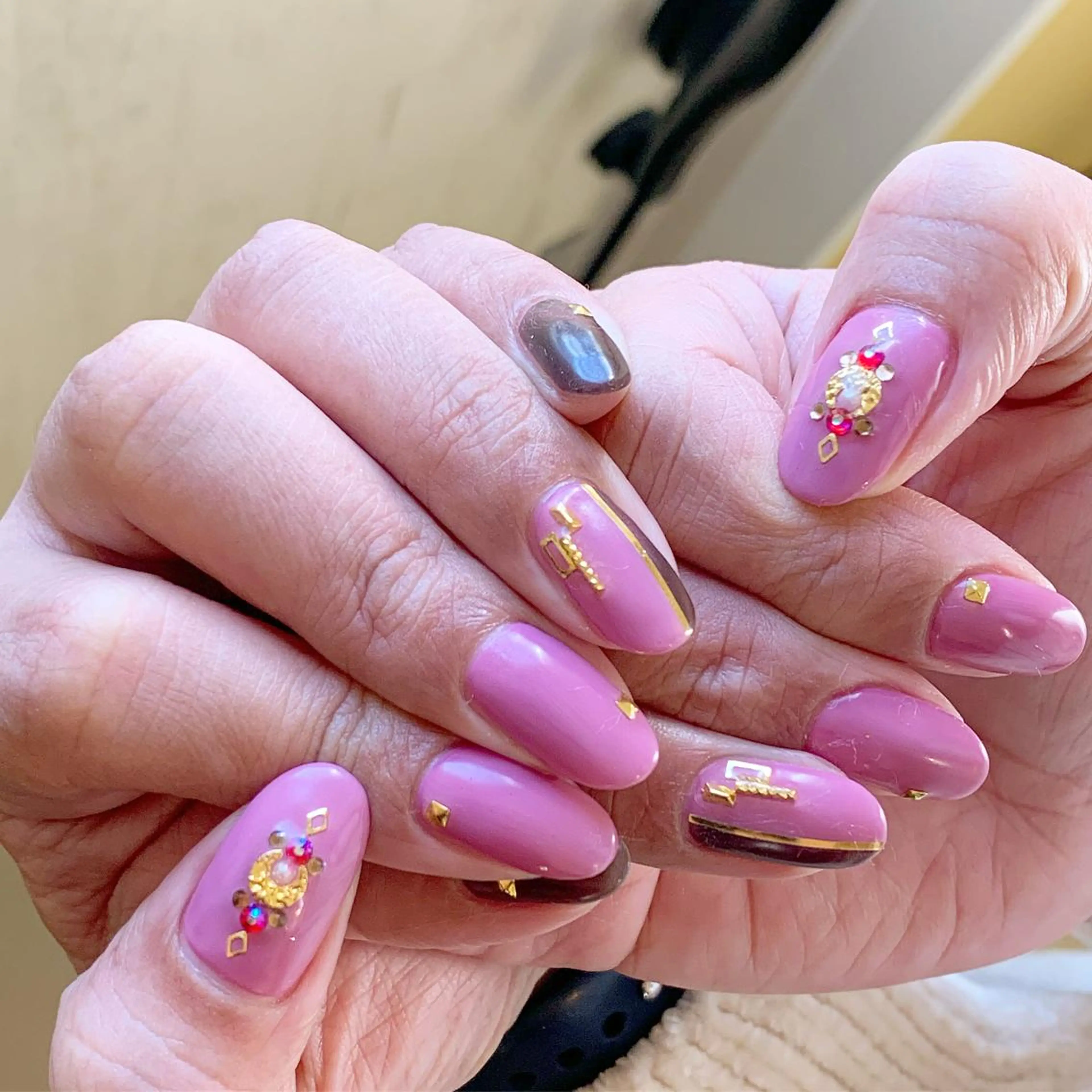 ネイル rokunana 佐野のネイルデザイン