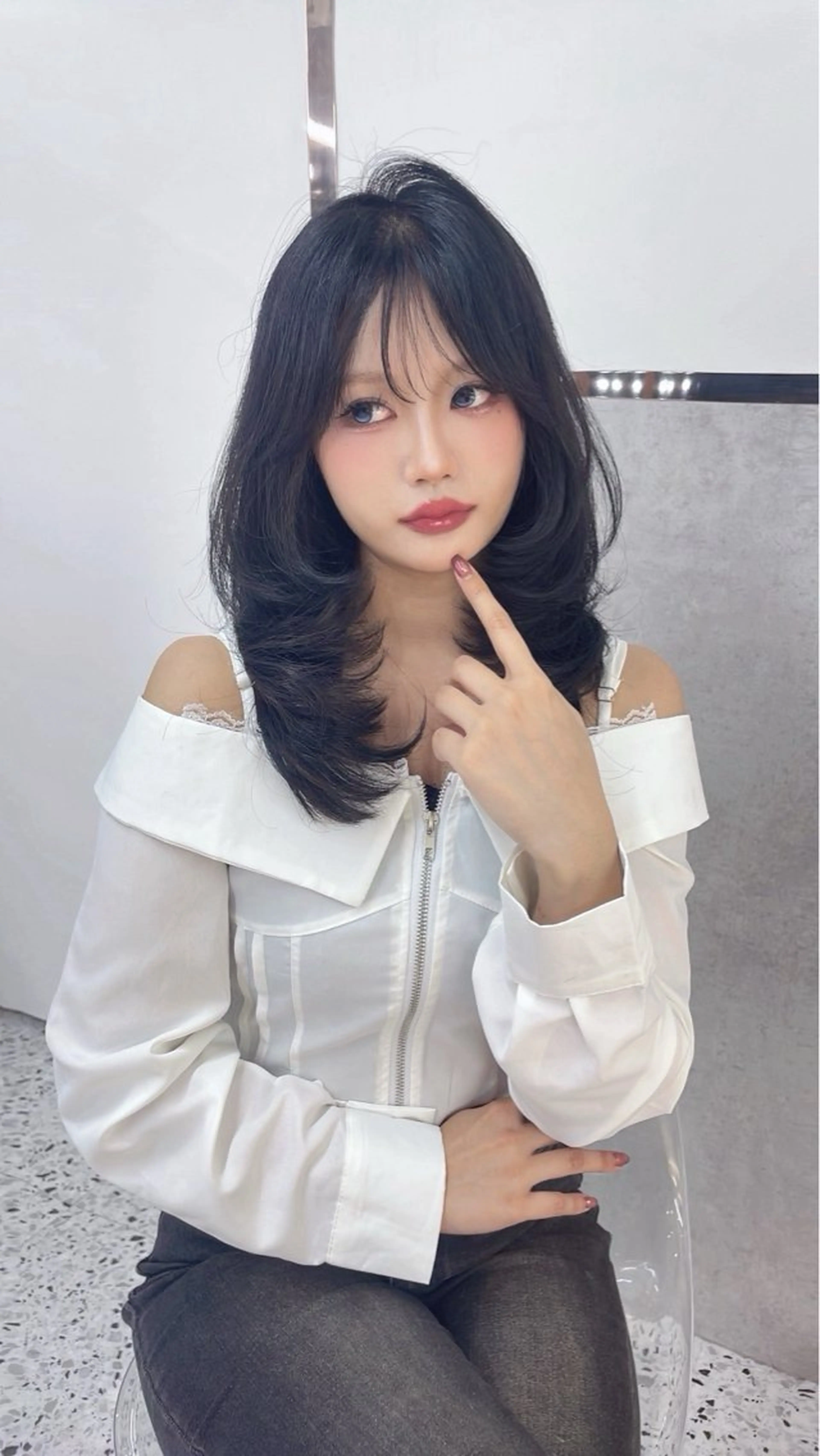 セミロング カラー ヘアカラー 🤍韓国ワンホンヘア ayaha🤍のヘアスタイル