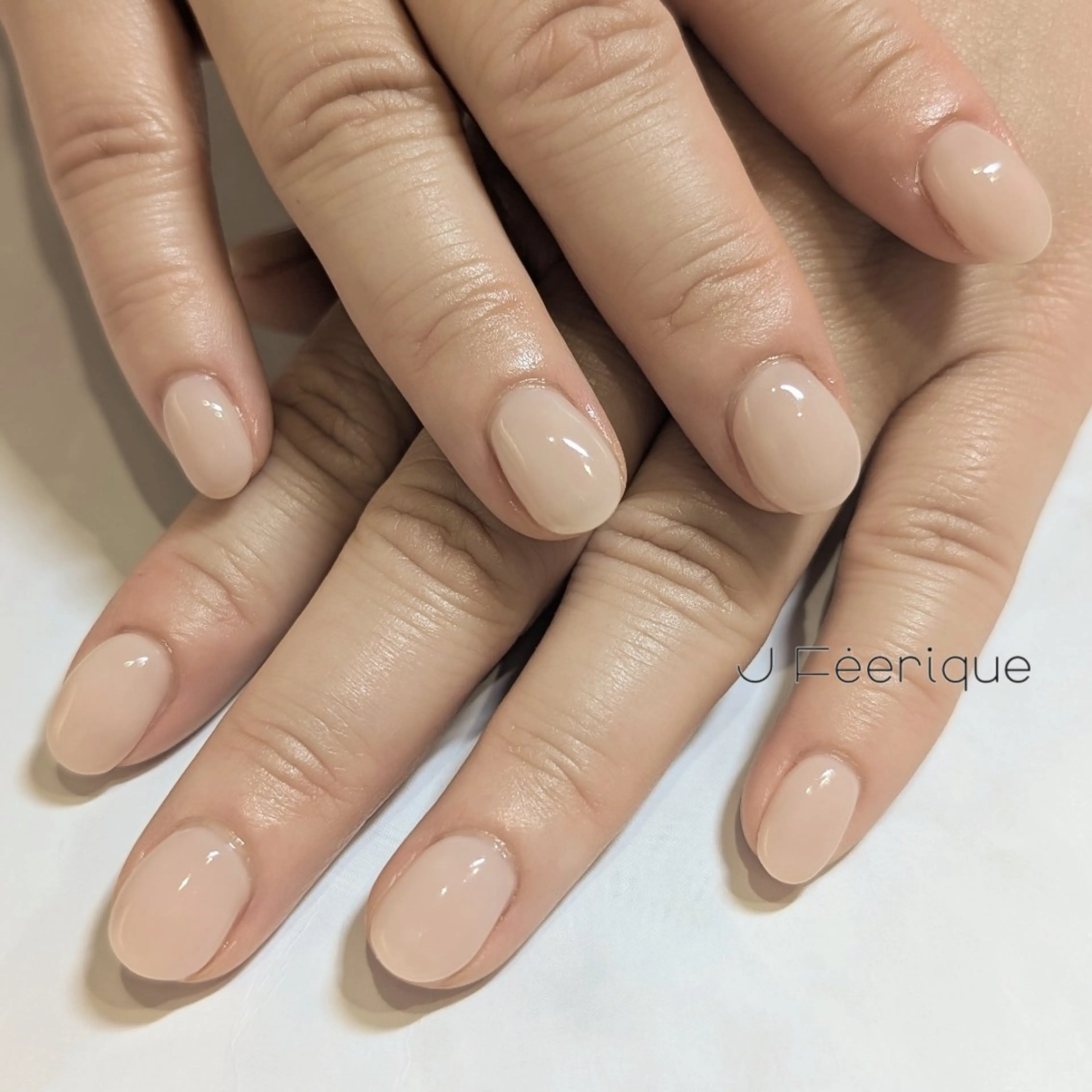 ネイル ハンドネイル ハンドケア Eri 歴8年 / 南森町ネイル💅のネイルデザイン