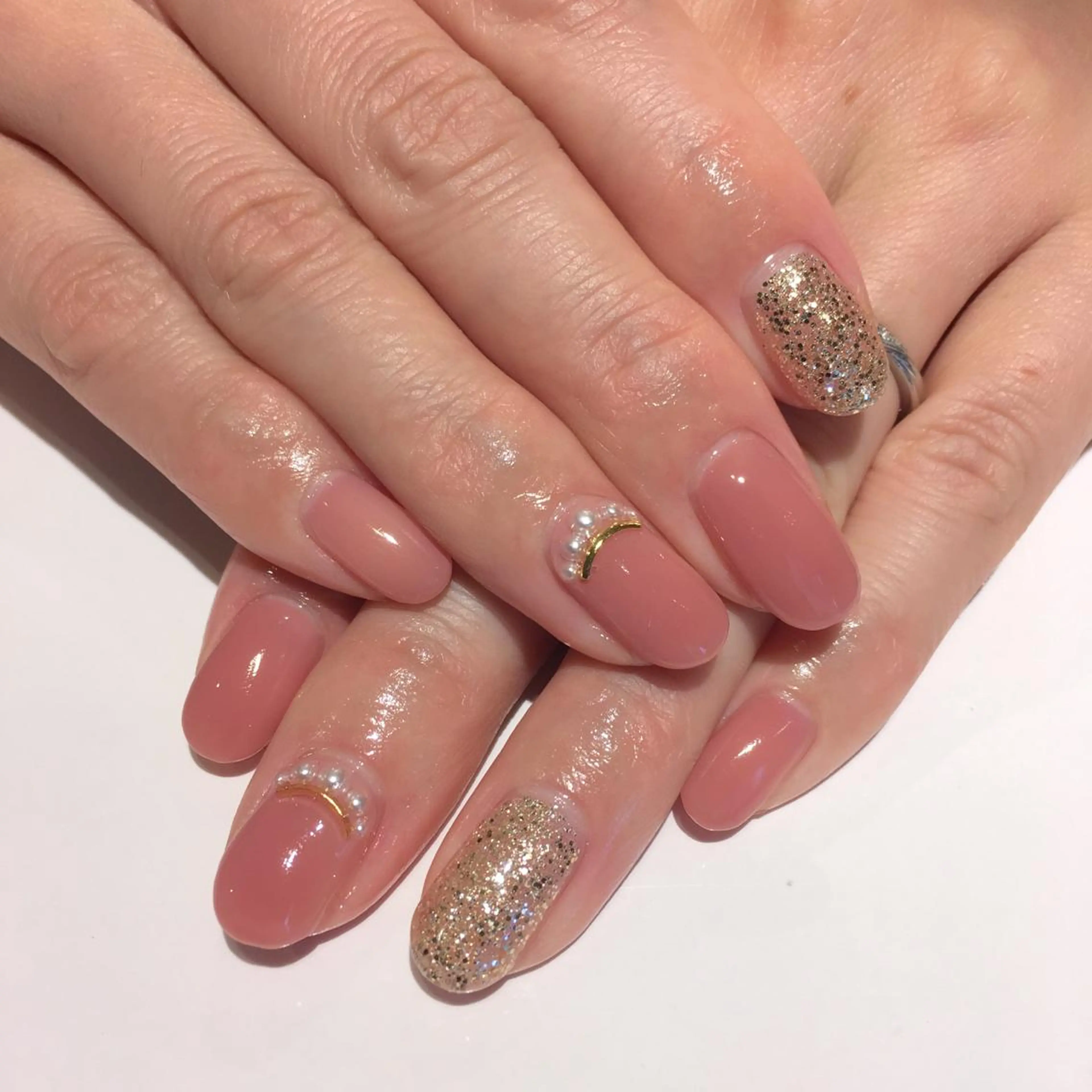 ネイル imymemine所属・渡邊 束紗のネイルデザイン