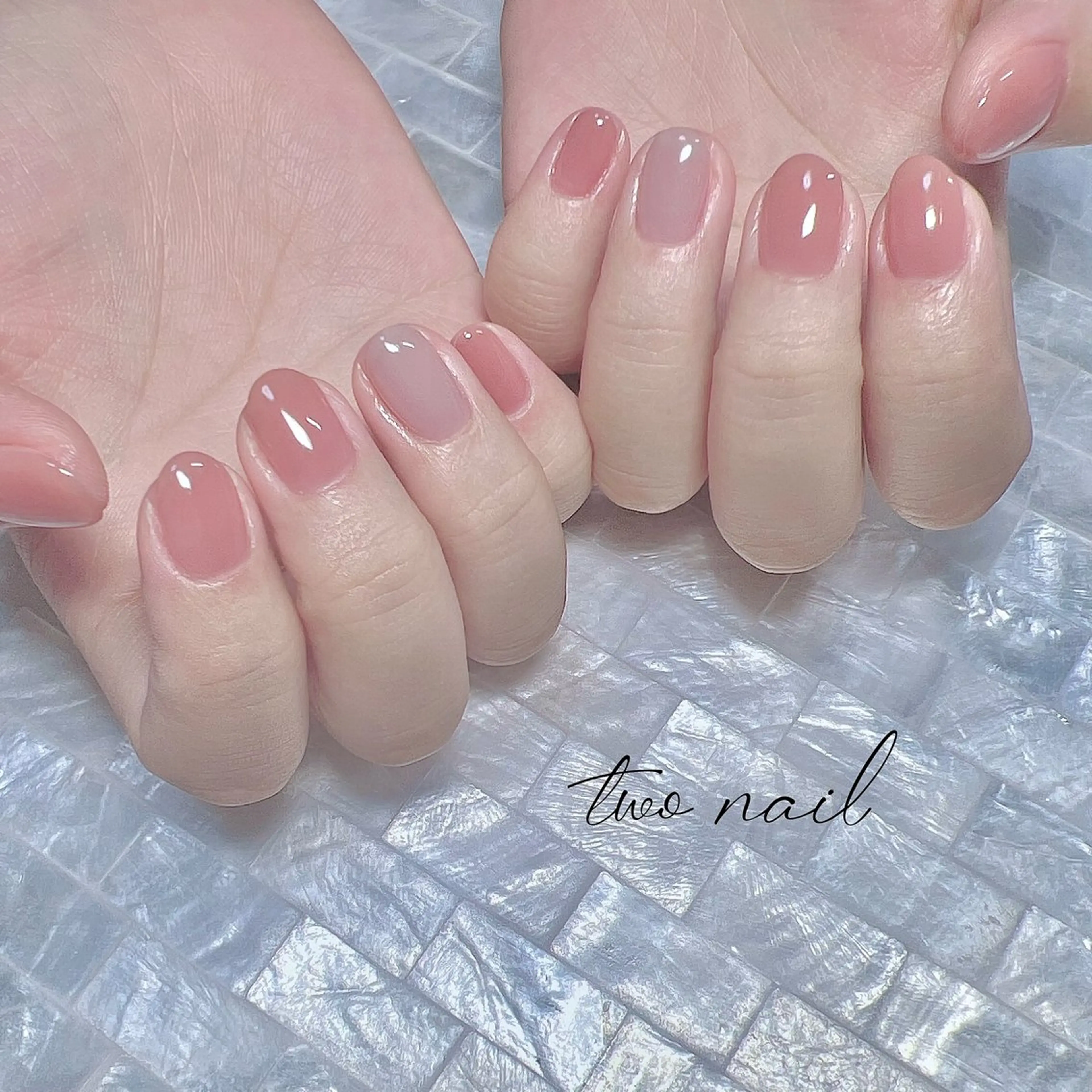 ネイル ネイルチップ ホワイト ハンドネイル two nailのネイルデザイン