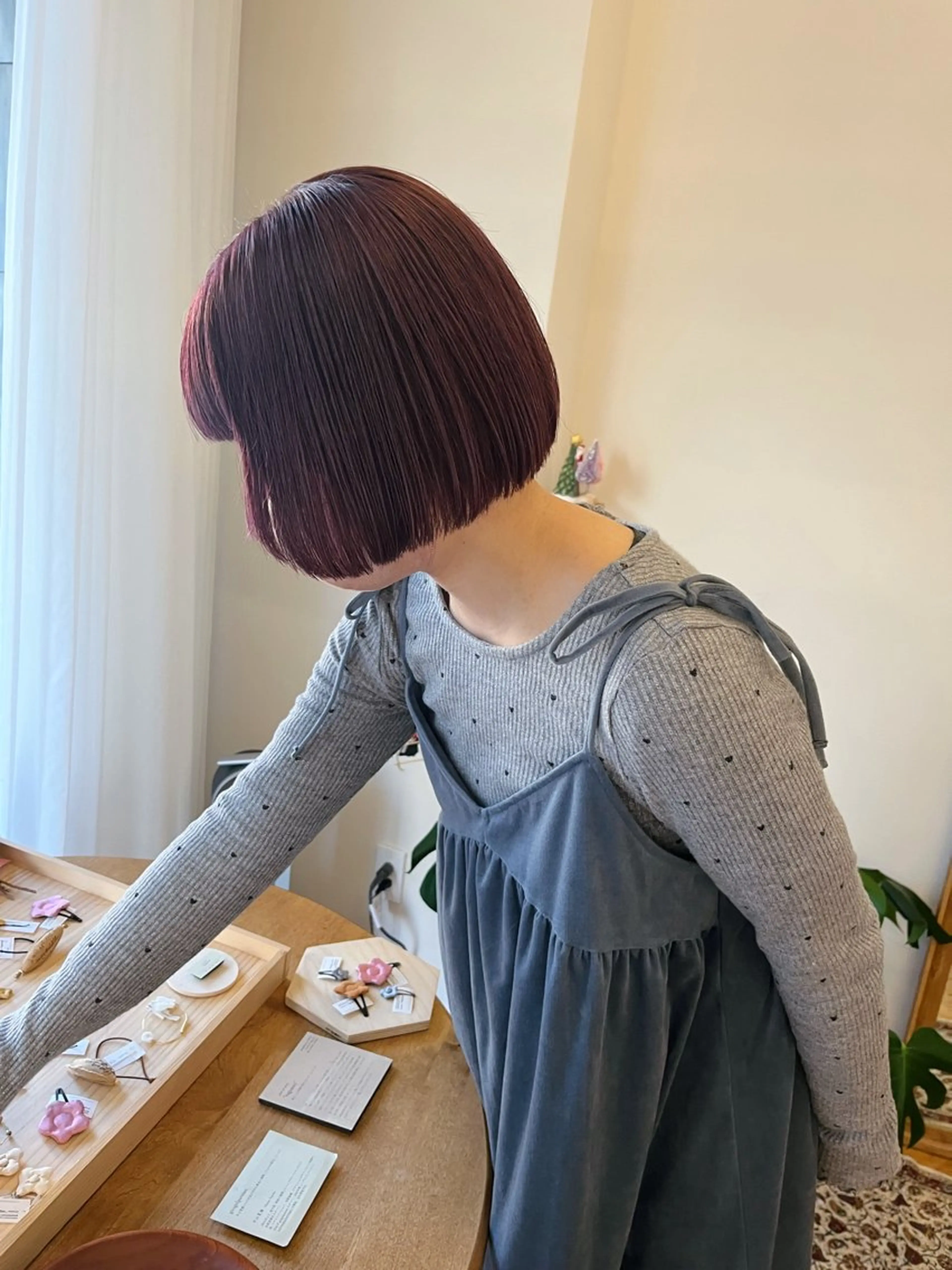 ショート カラー ダブルカラー ハイトーンカラー ラベンダーカラー ラベンダーピンク ピンクカラー 西山 紗耶香🪽 透明感カラー/ボブのヘアスタイル