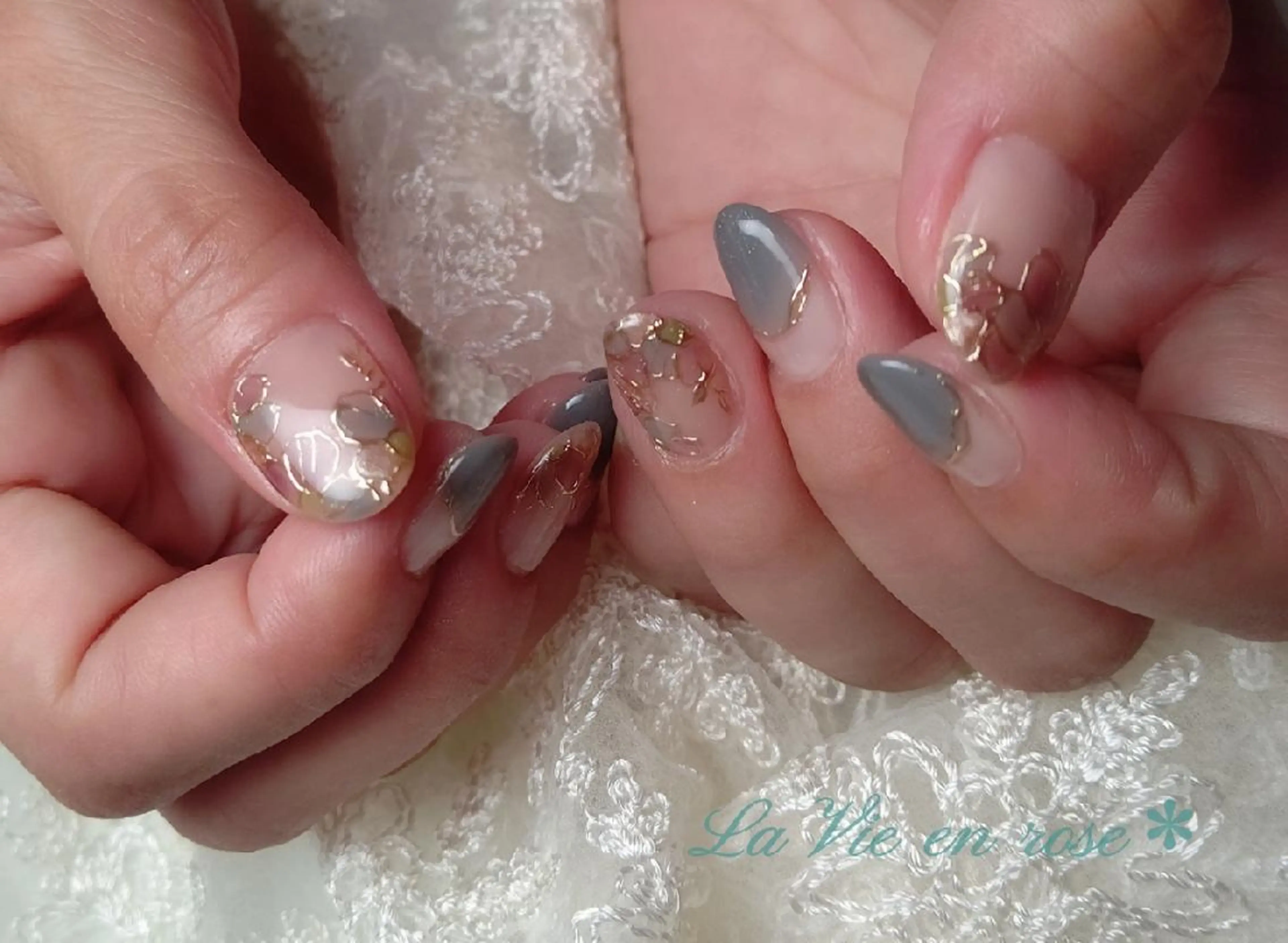 ネイル ラヴィアン ローズのネイルデザイン