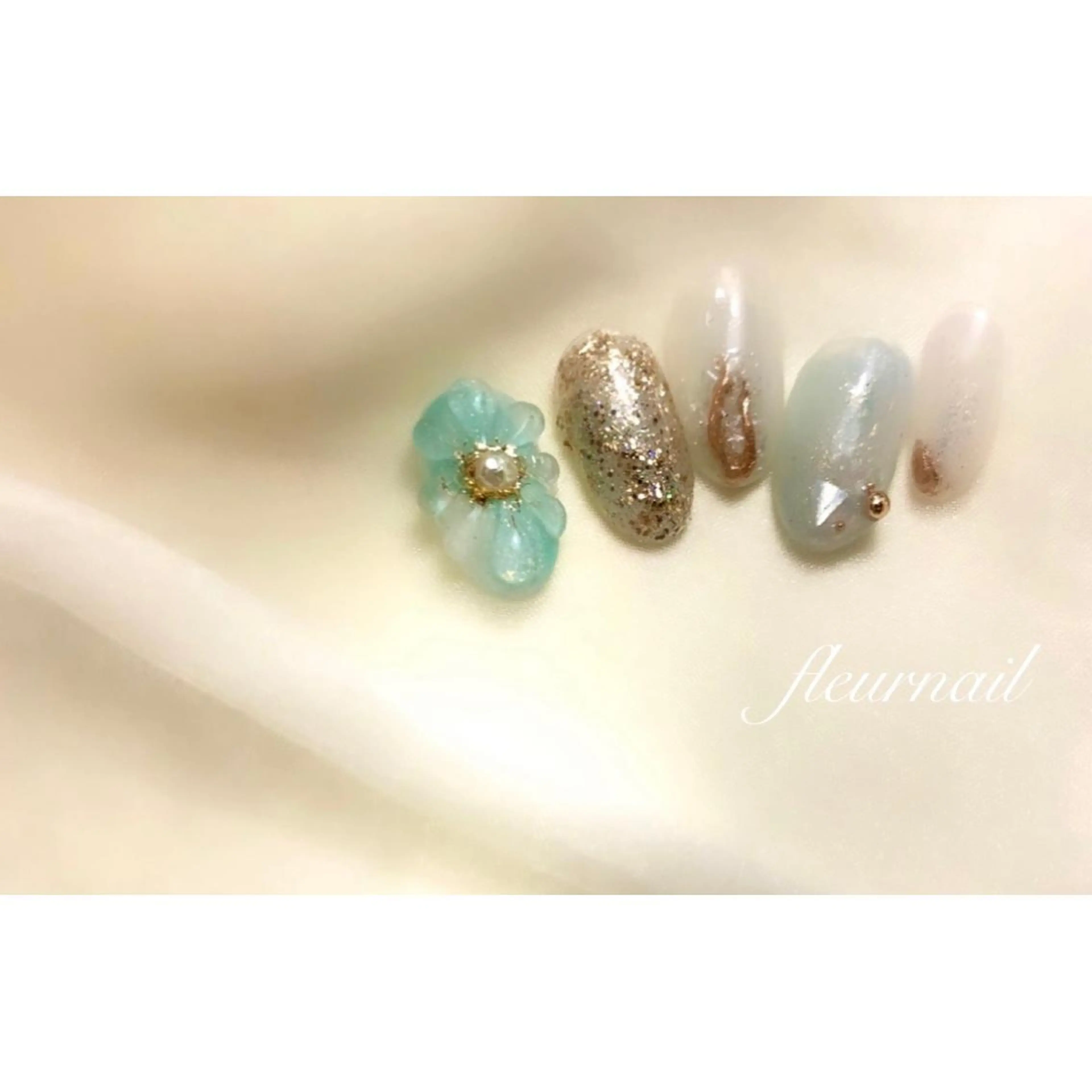 ネイル フラワーネイル ぷっくりネイル fleurnail miuraのネイルデザイン