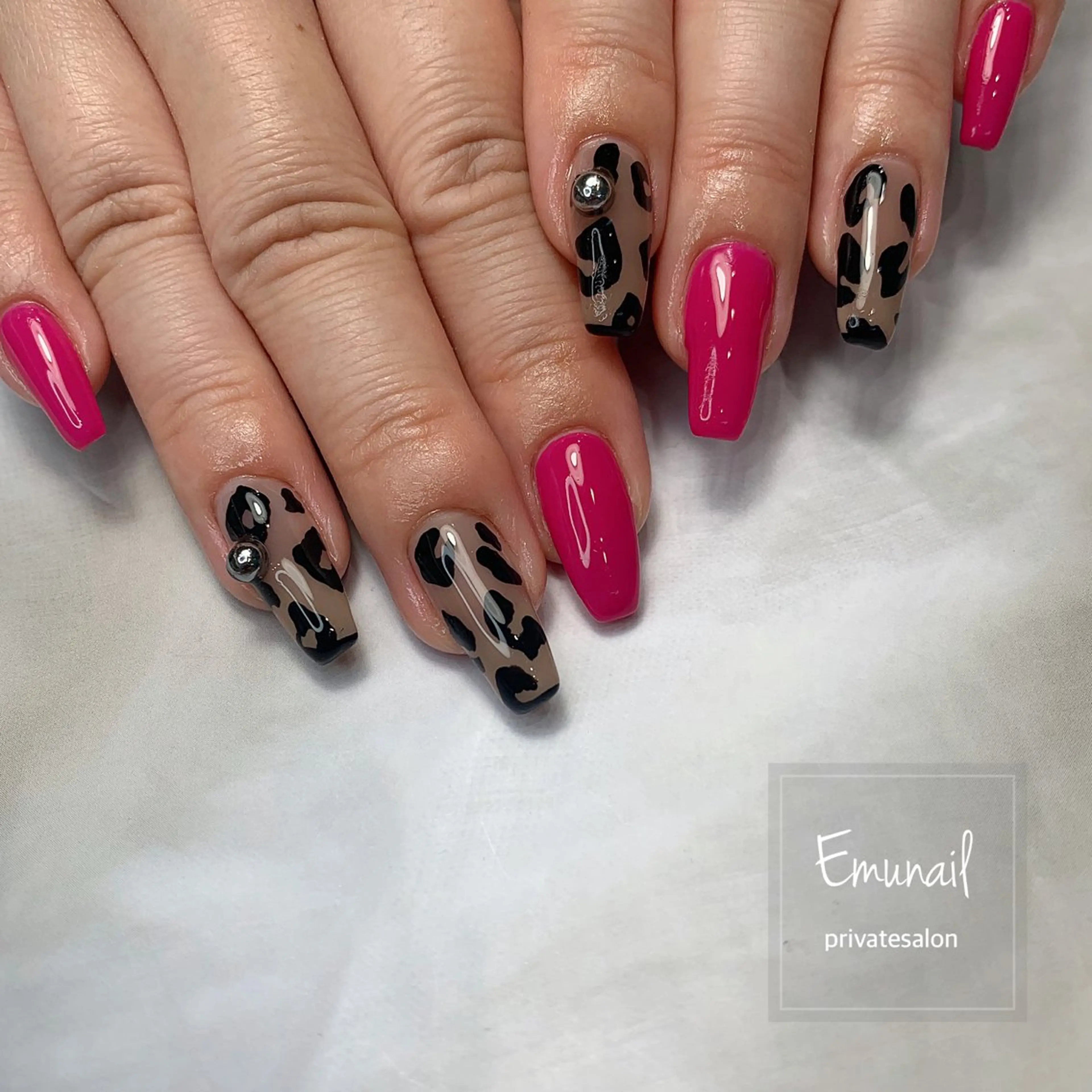 ネイル Emu Nailのネイルデザイン