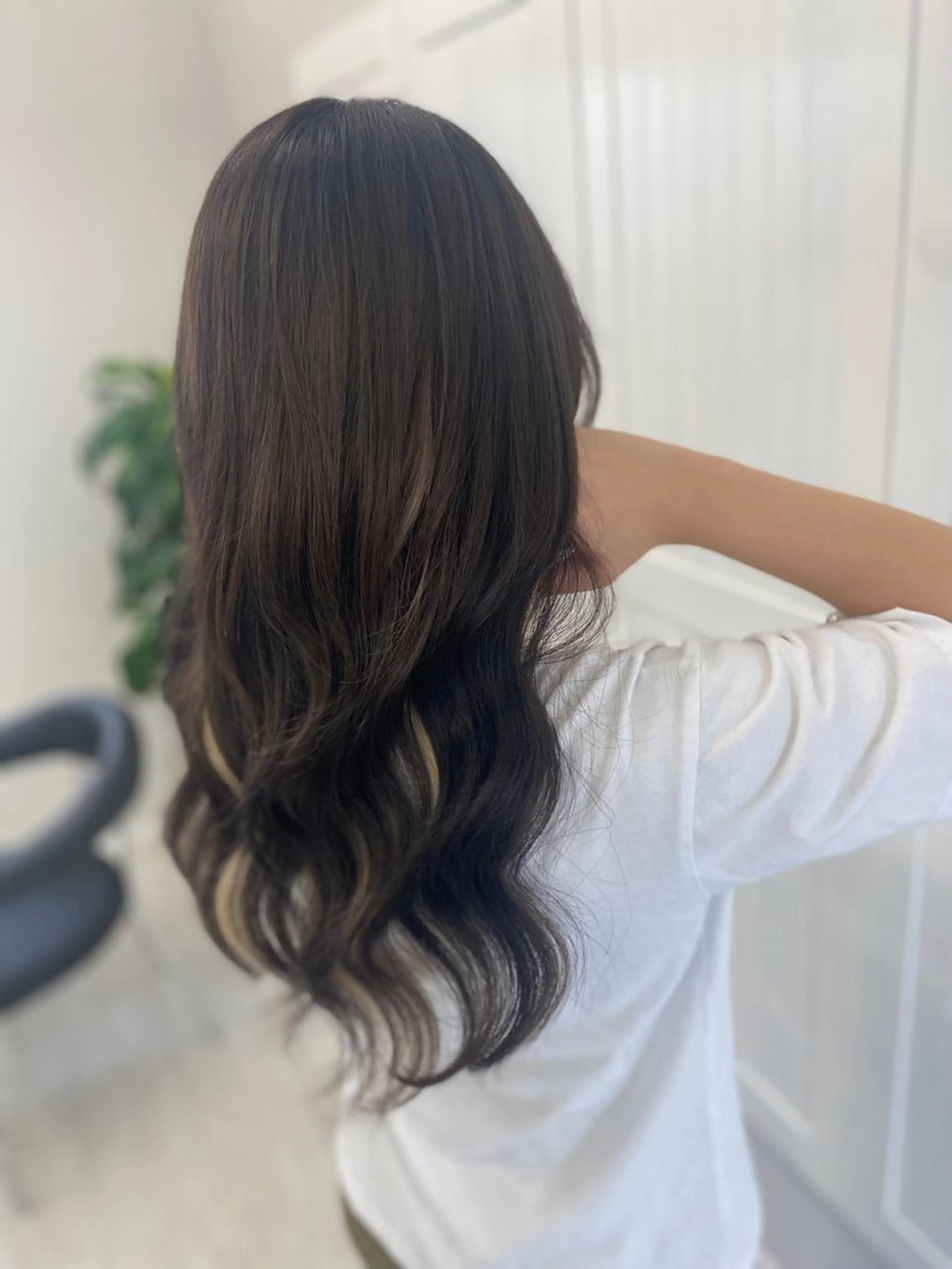 ロング エクステ 三浦 美鈴のヘアスタイル