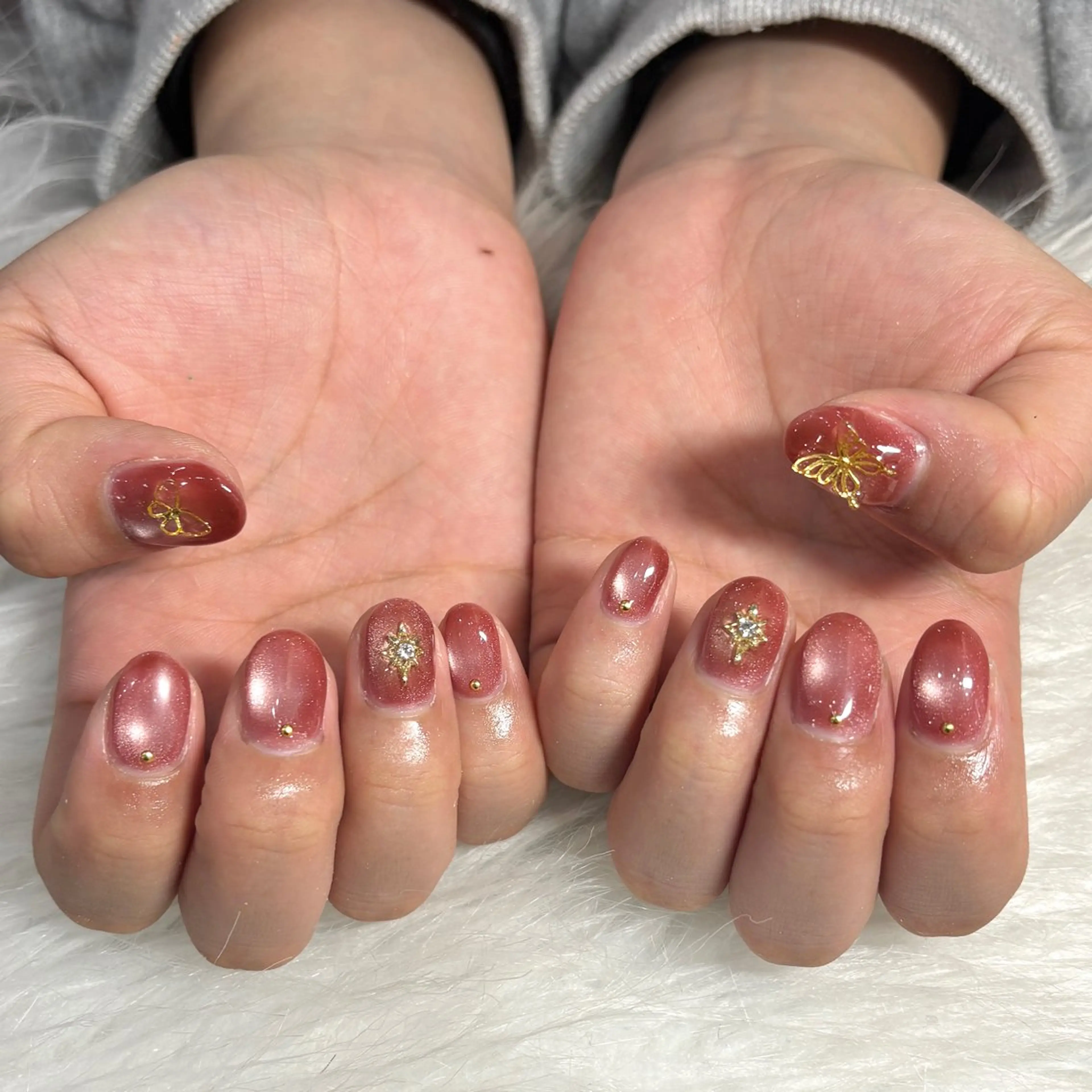 ネイル ハンドネイル LAVISH manaのネイルデザイン