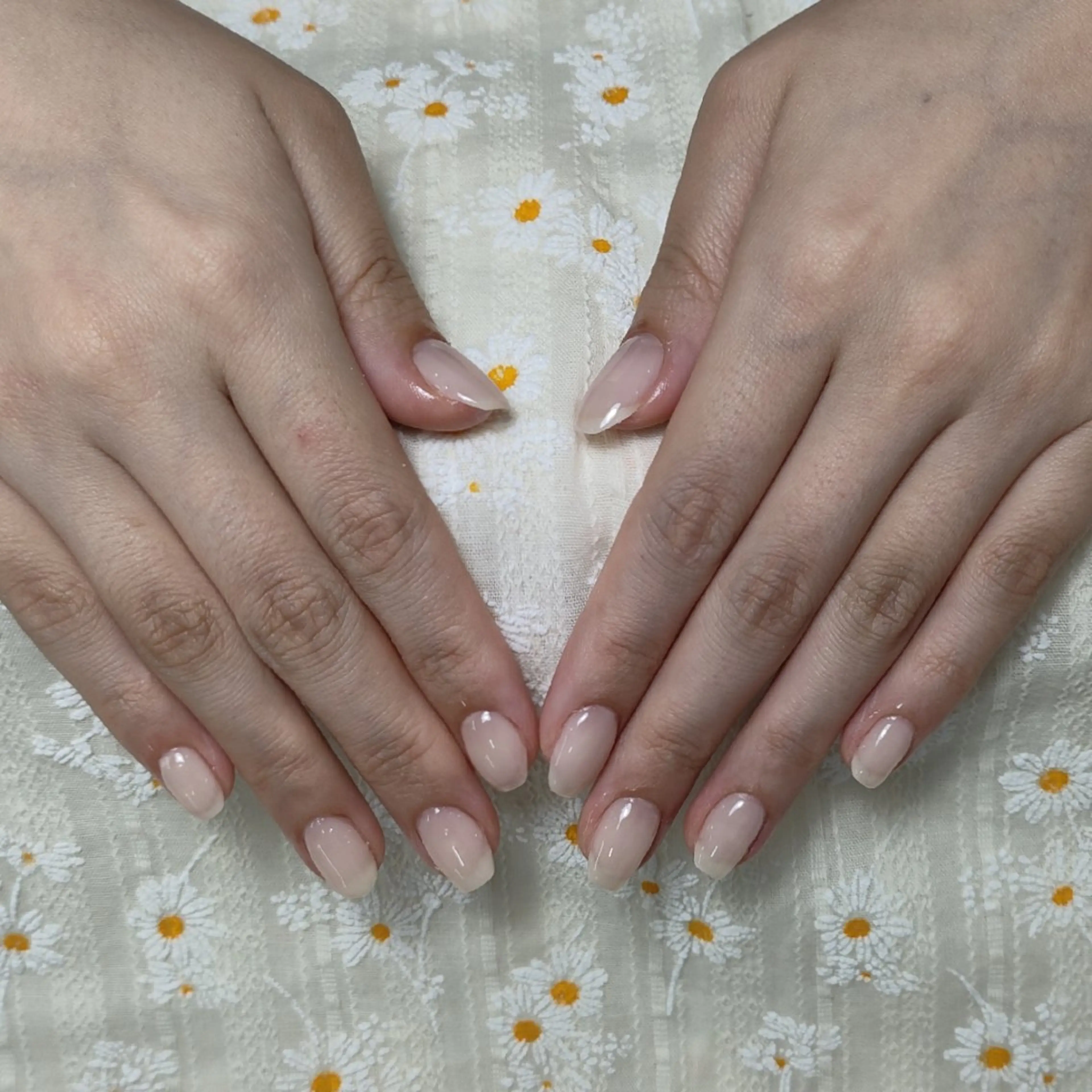 ネイル ワンカラーネイル ヨ ルのネイルデザイン