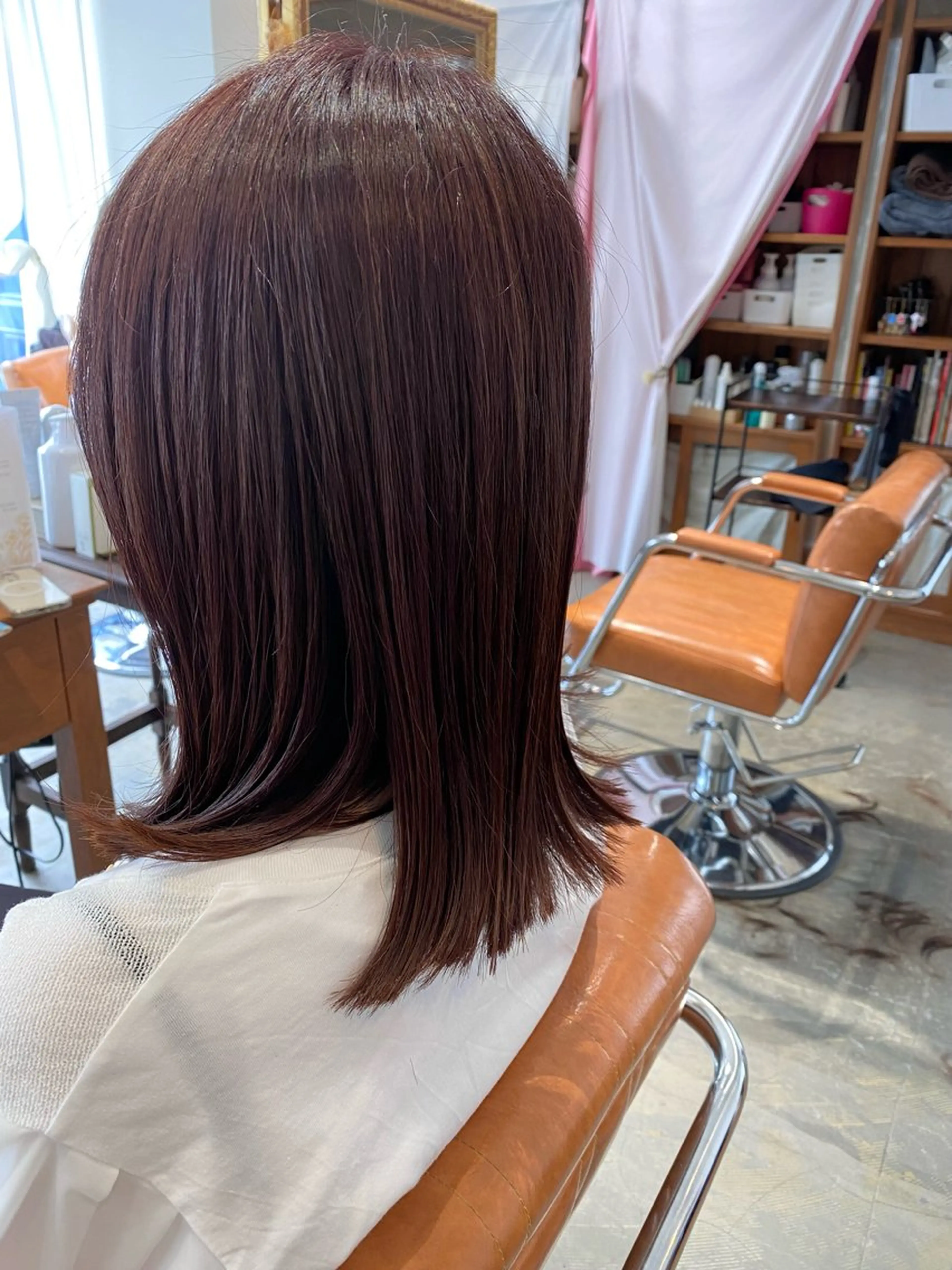 セミロング カラー ピンクカラー 立和名 泉のヘアスタイル