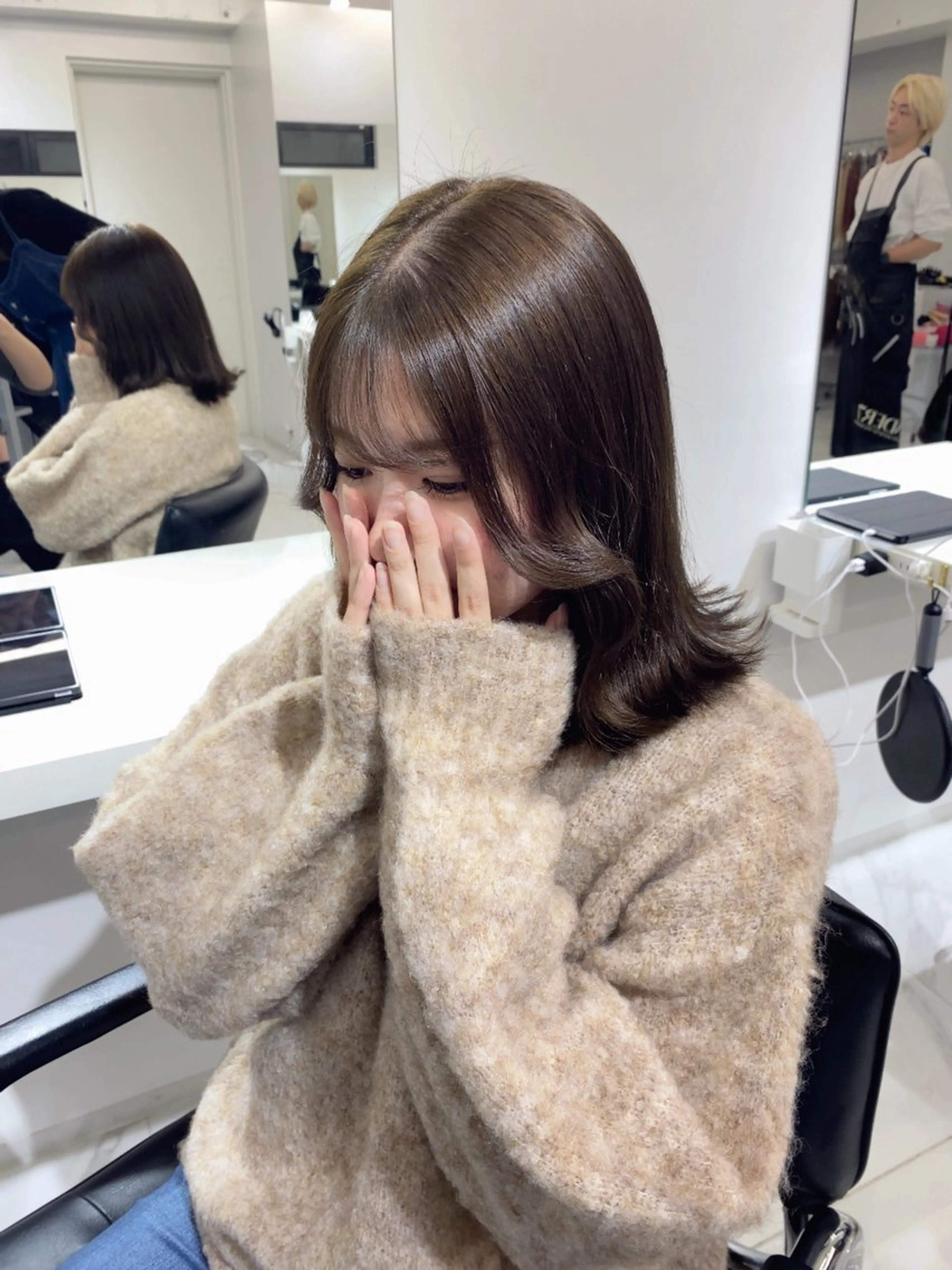 ミディアム カラー 卒業式のヘアスタイル haruka /韓国レイヤーのヘアスタイル