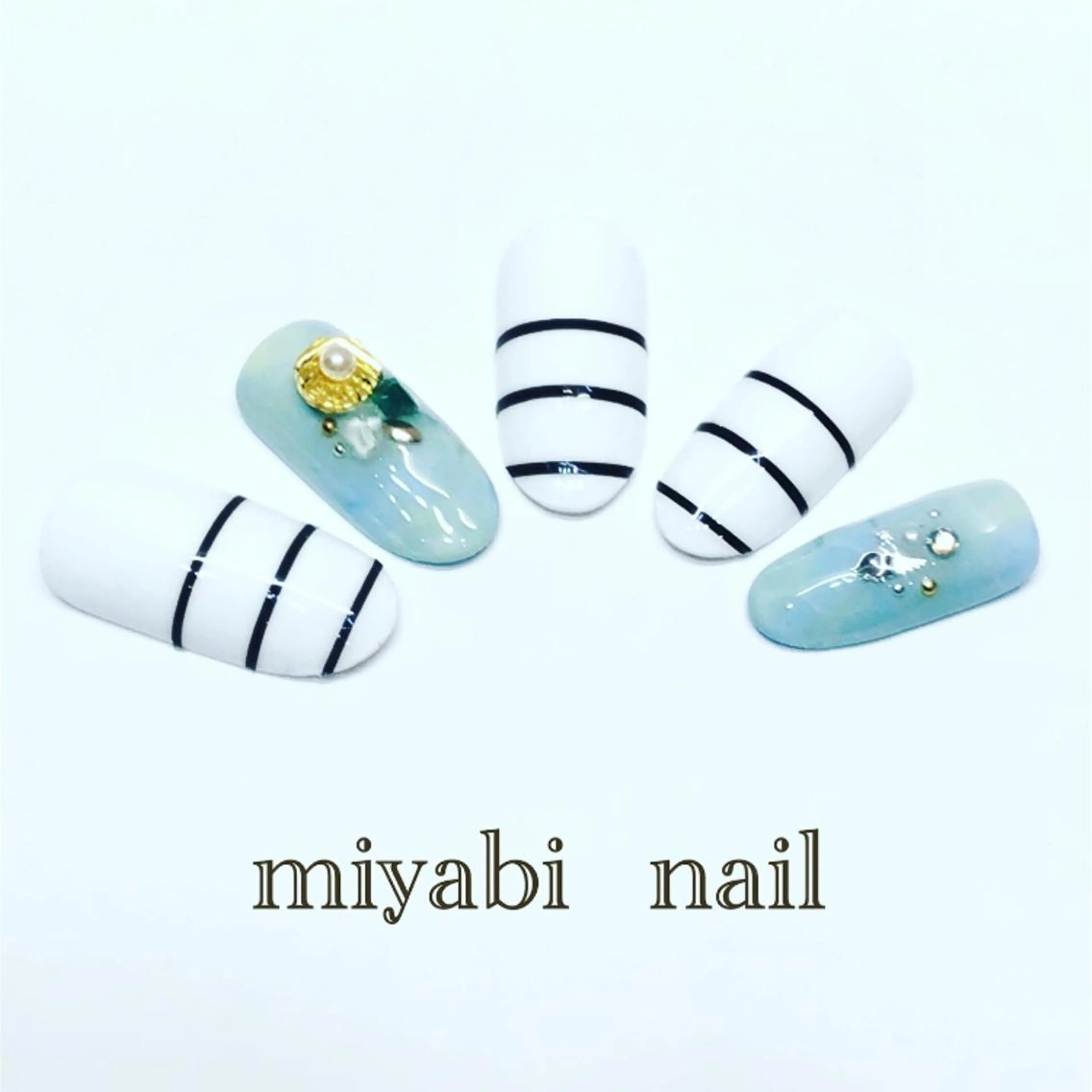 ネイル ボーダー 夏ネイル miyabi nail 桂川駅近くのネイルデザイン