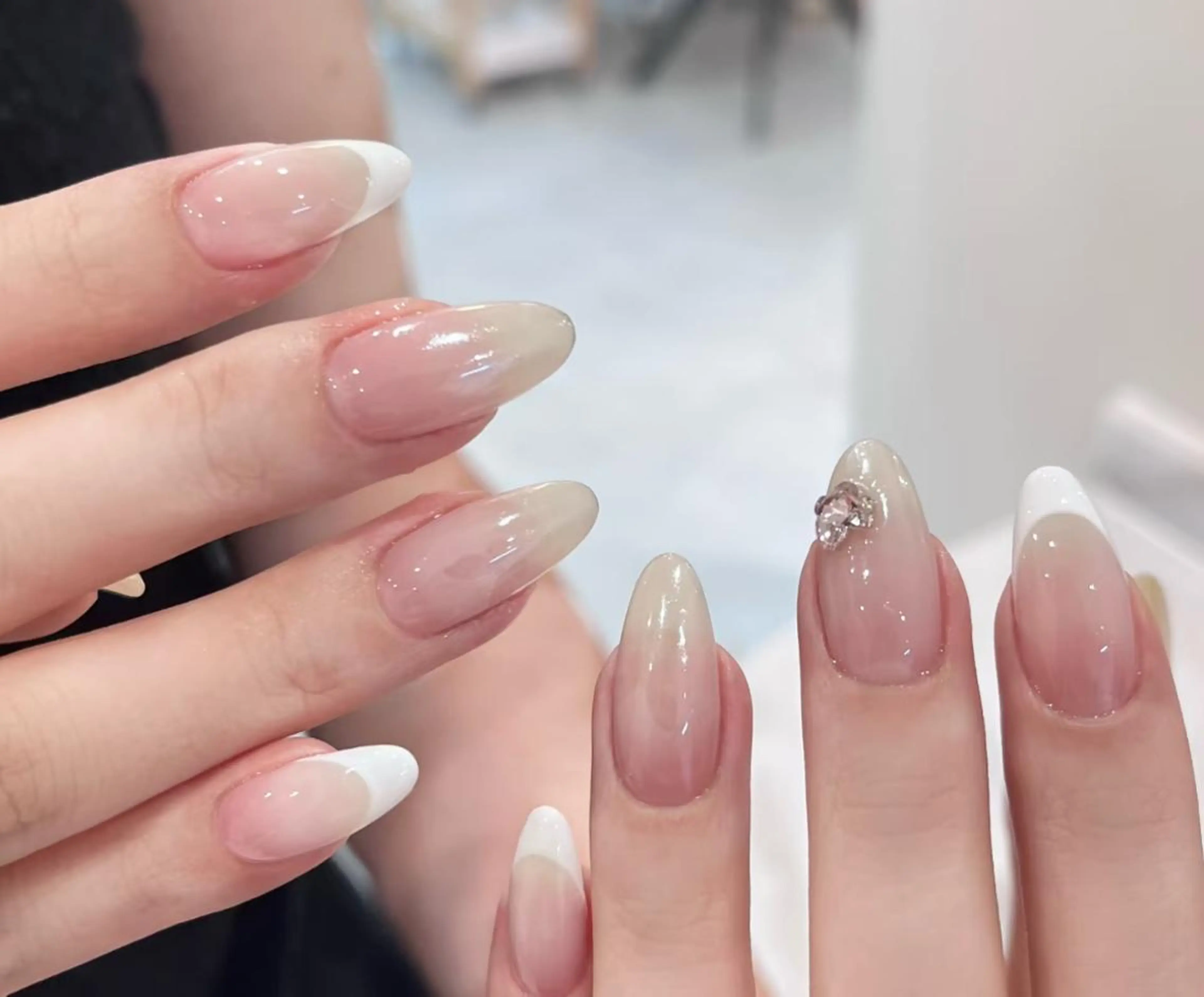 ネイル ハンドネイル 🎀 NaNa_nailのネイルデザイン