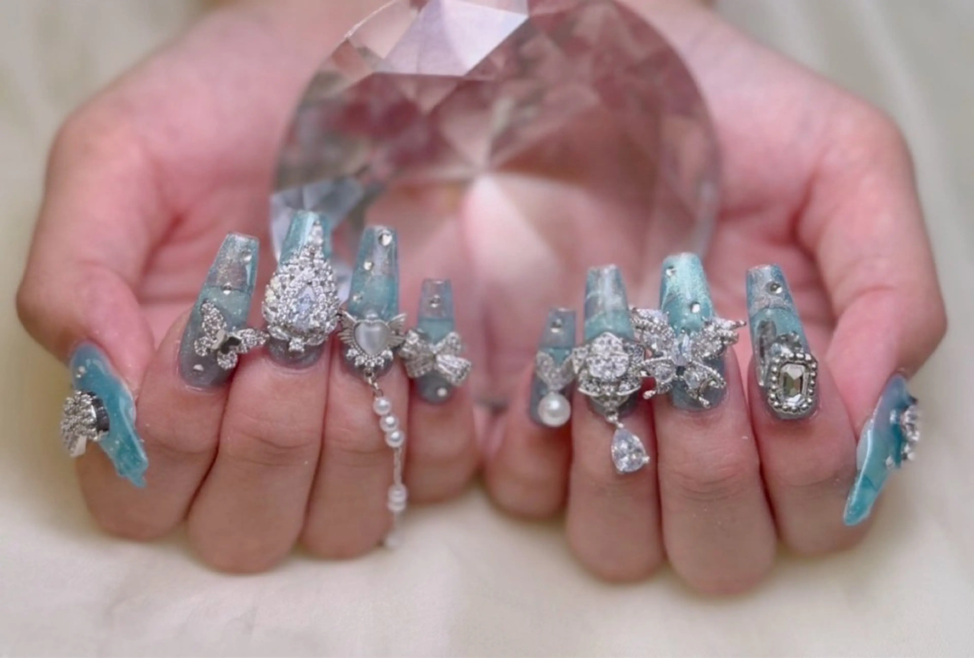 ネイル ハンドネイル lucky nail 歌舞伎町のネイルデザイン