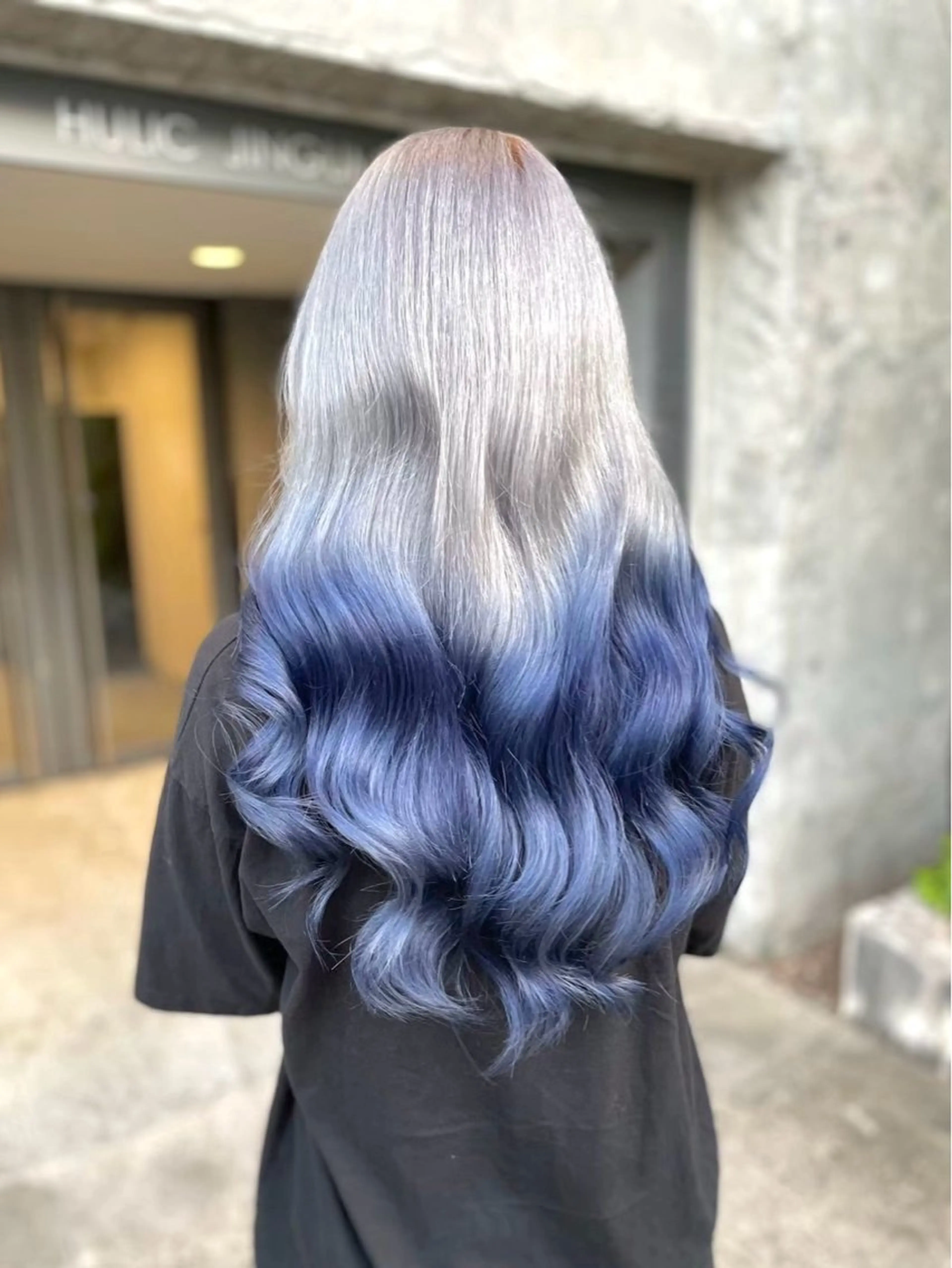 カラー 🦋ハイトーン×ア レンジ💫Leenaのヘアスタイル