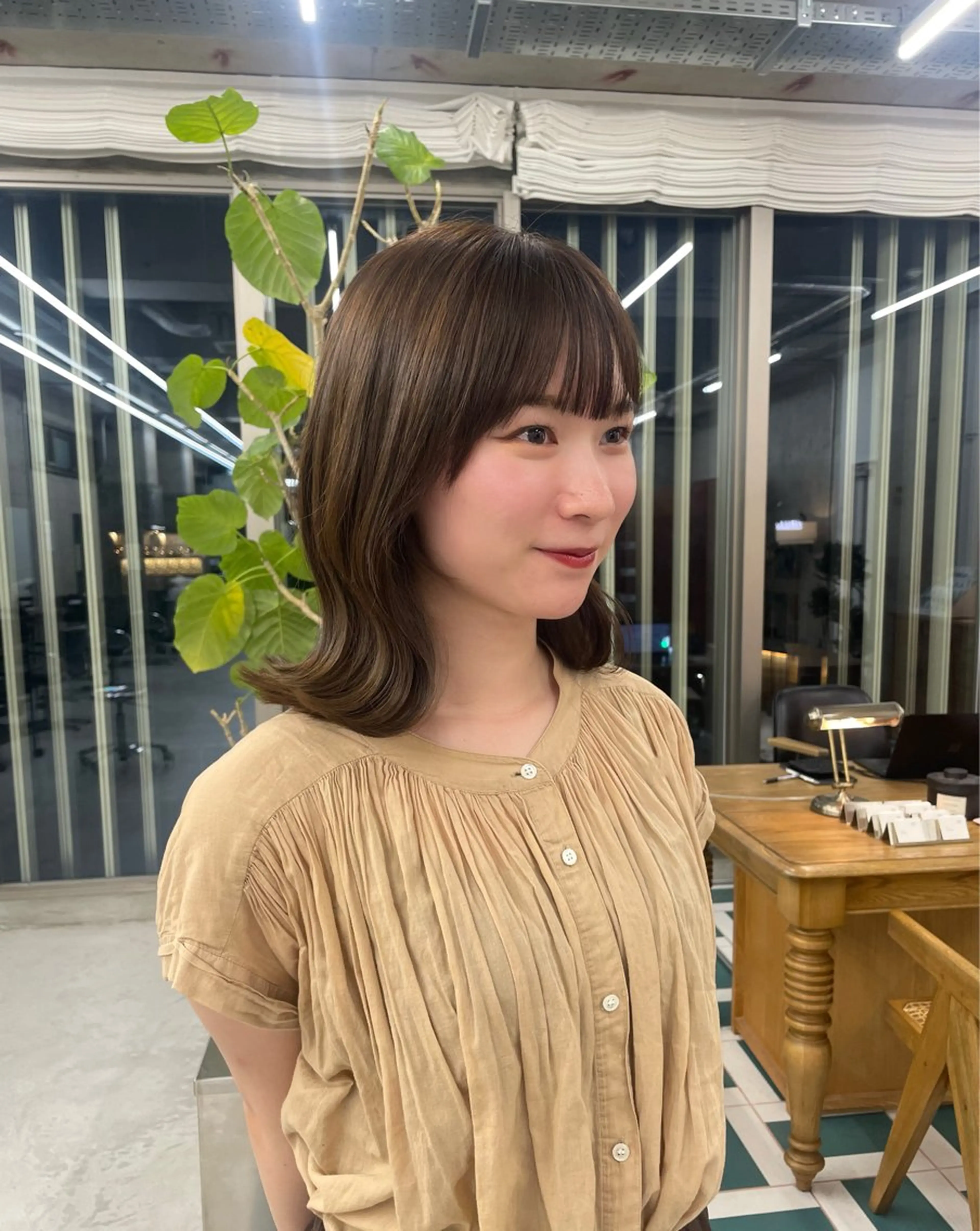 ミディアム カラー カット ヘアカラー トリートメント RIN🎀レイヤー/ ボブ/オリーブカラーのヘアスタイル