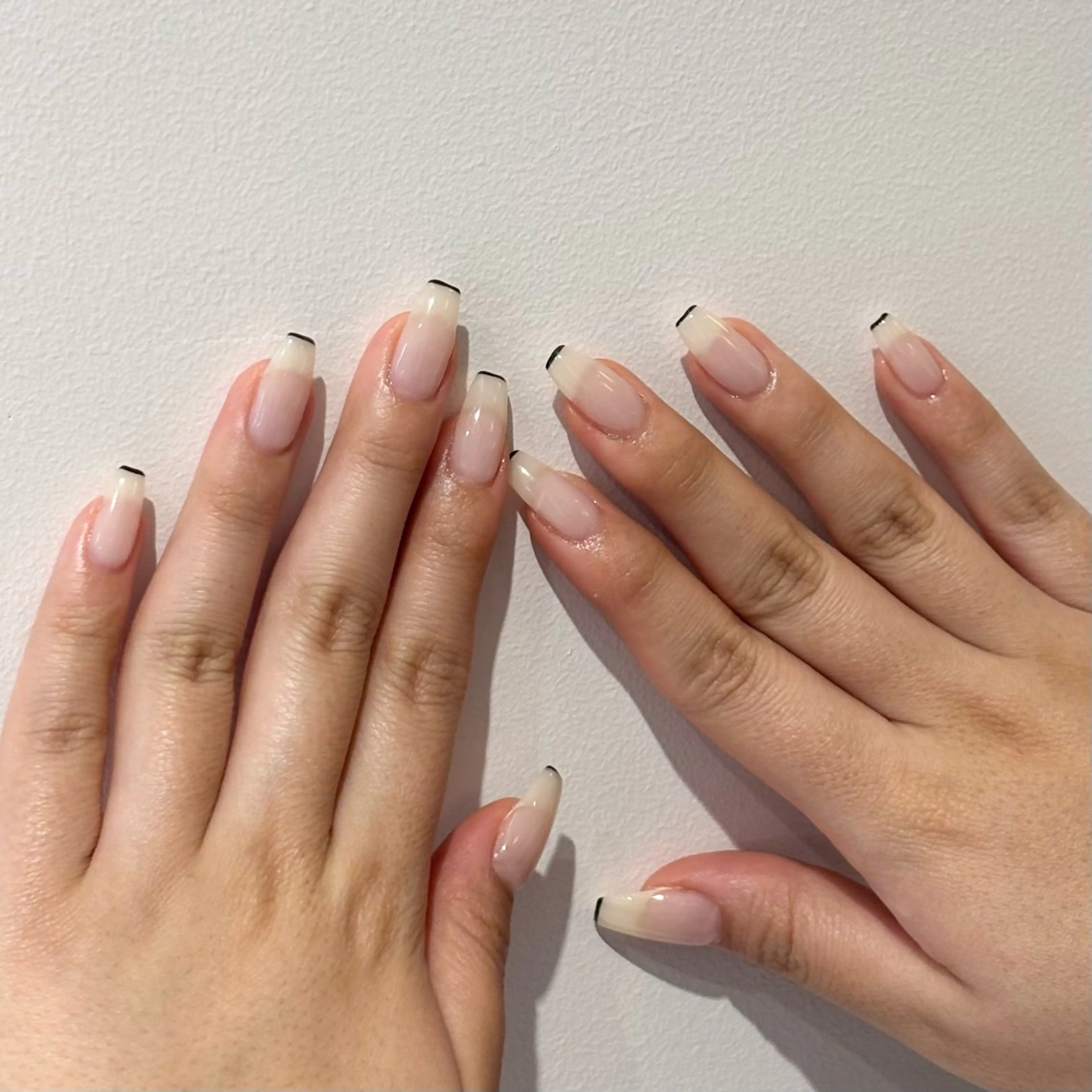 ネイル フレンチネイル NENE LANDTENJINのネイルデザイン