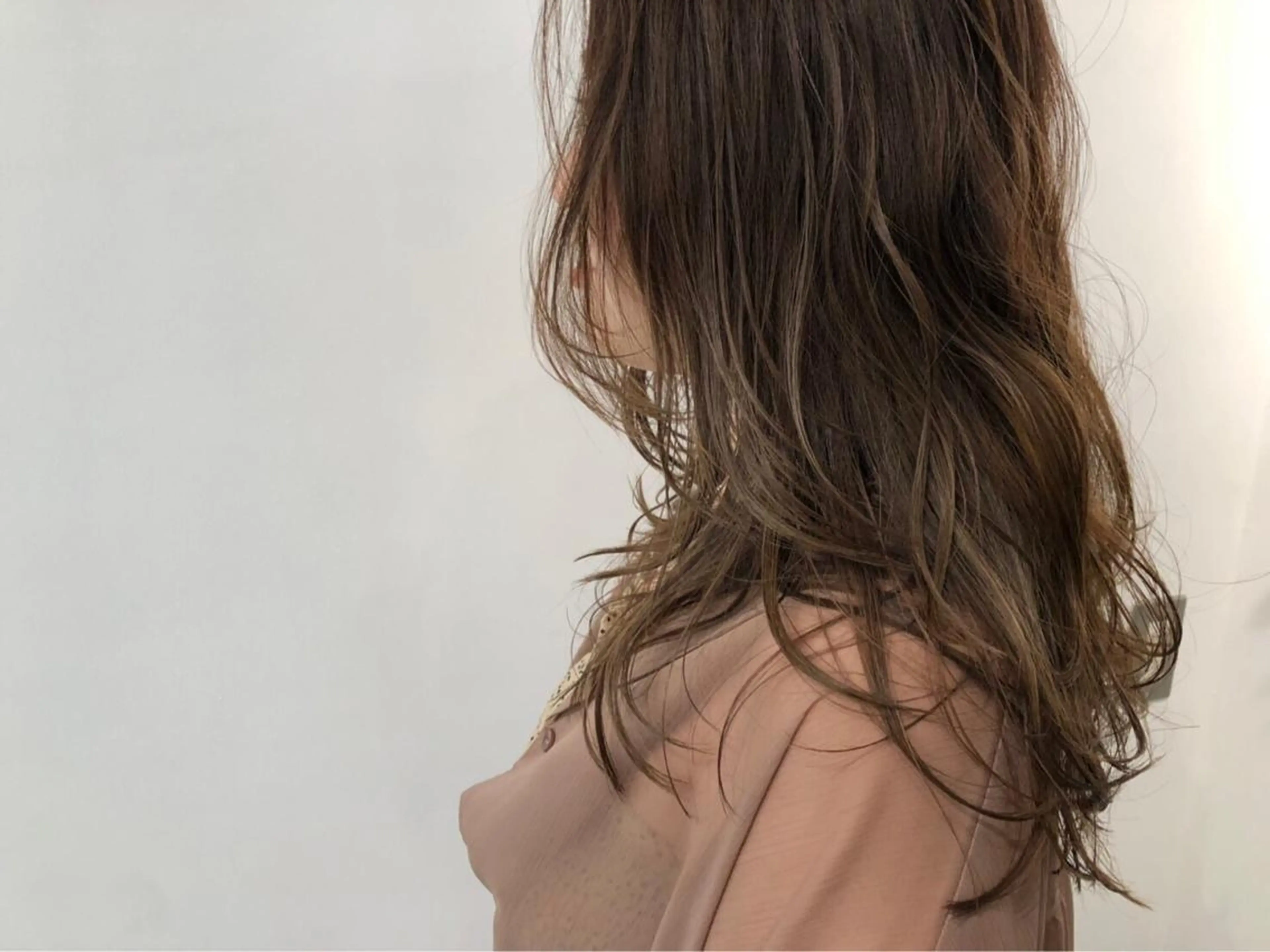 ロング カラー 似合わせカット トリートメント ツヤ髪 ／髪質改善 松岡将太郎のヘアスタイル