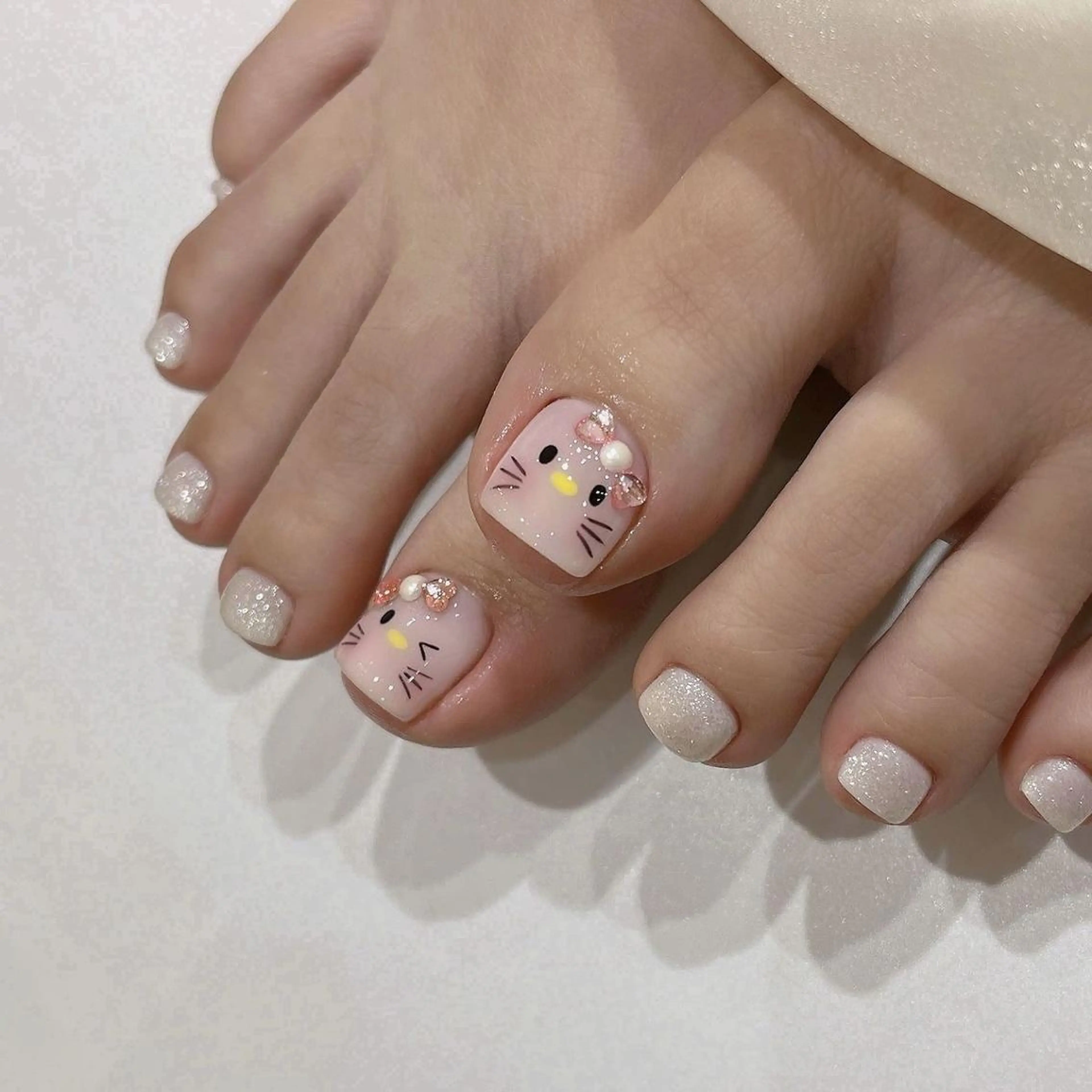 ネイル 長さ出し フレンチネイル グラデーション 卒業式 マグネットネイル MIHANA YUKIのネイルデザイン