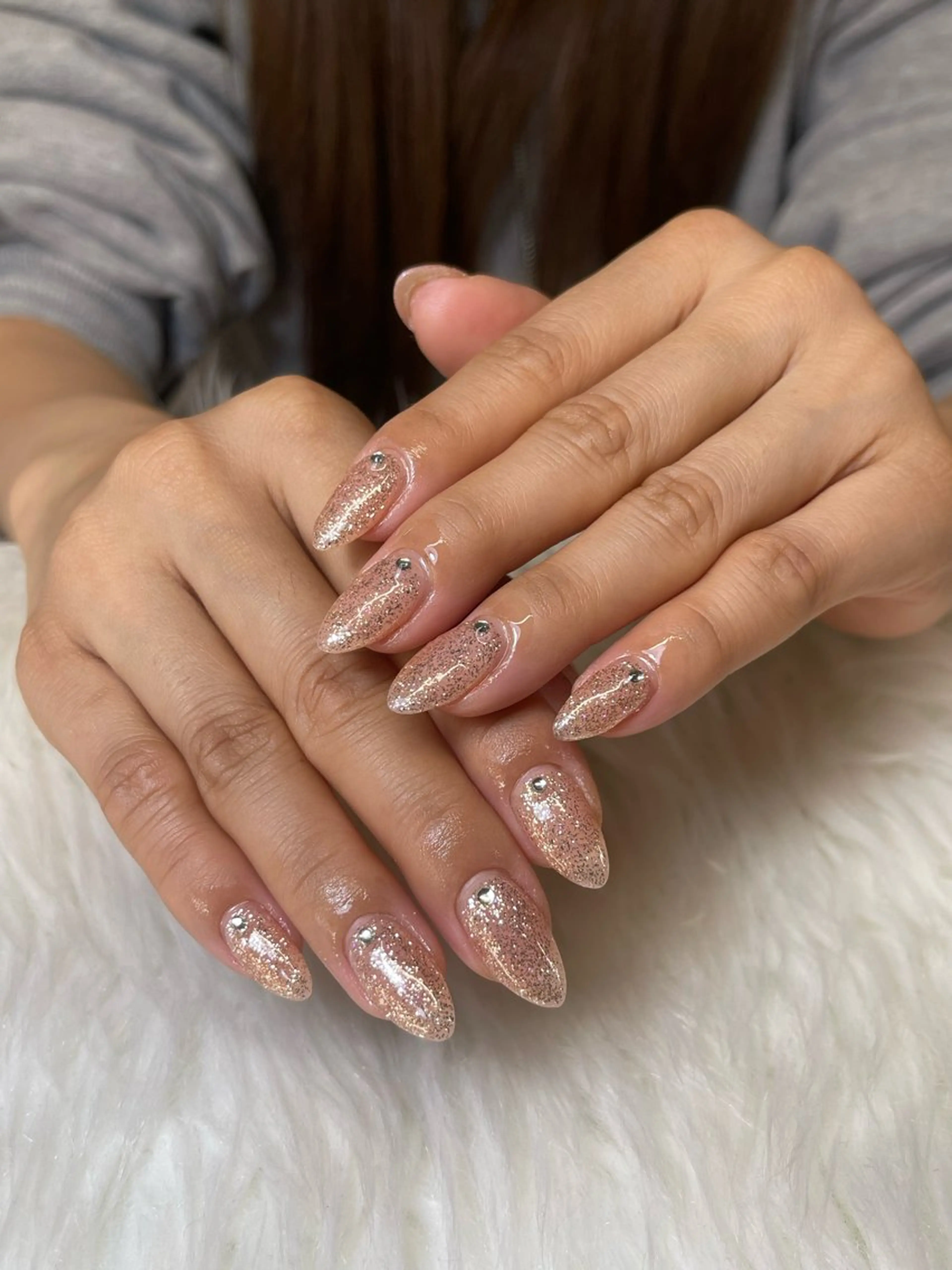 ネイル アートネイル スカルプネイル ストーンネイル ネイルチップ ハンドネイル NiJi Nailsのネイルデザイン