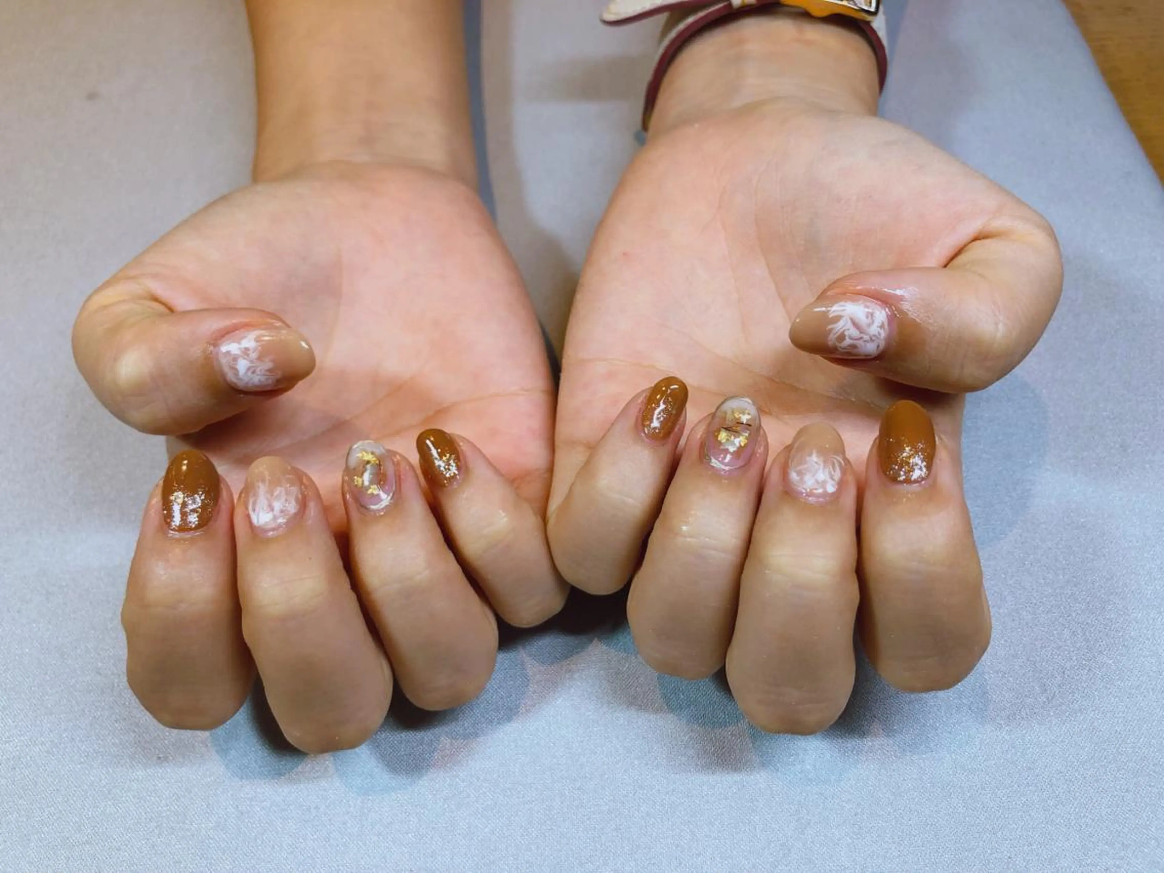 ネイル iiloo aromaworksのネイルデザイン