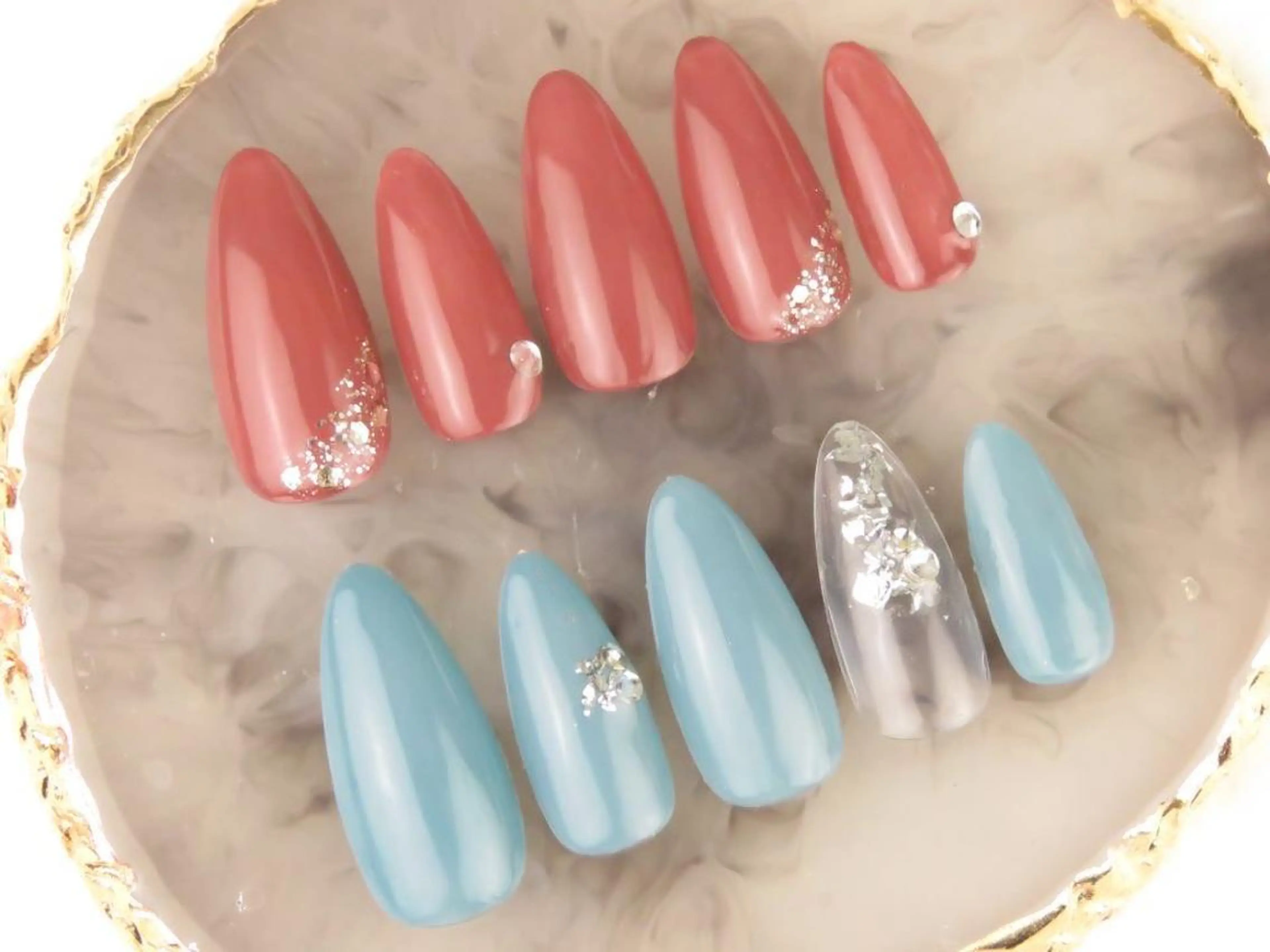 ネイル ハンドネイル 長谷川 奈緒美のネイルデザイン