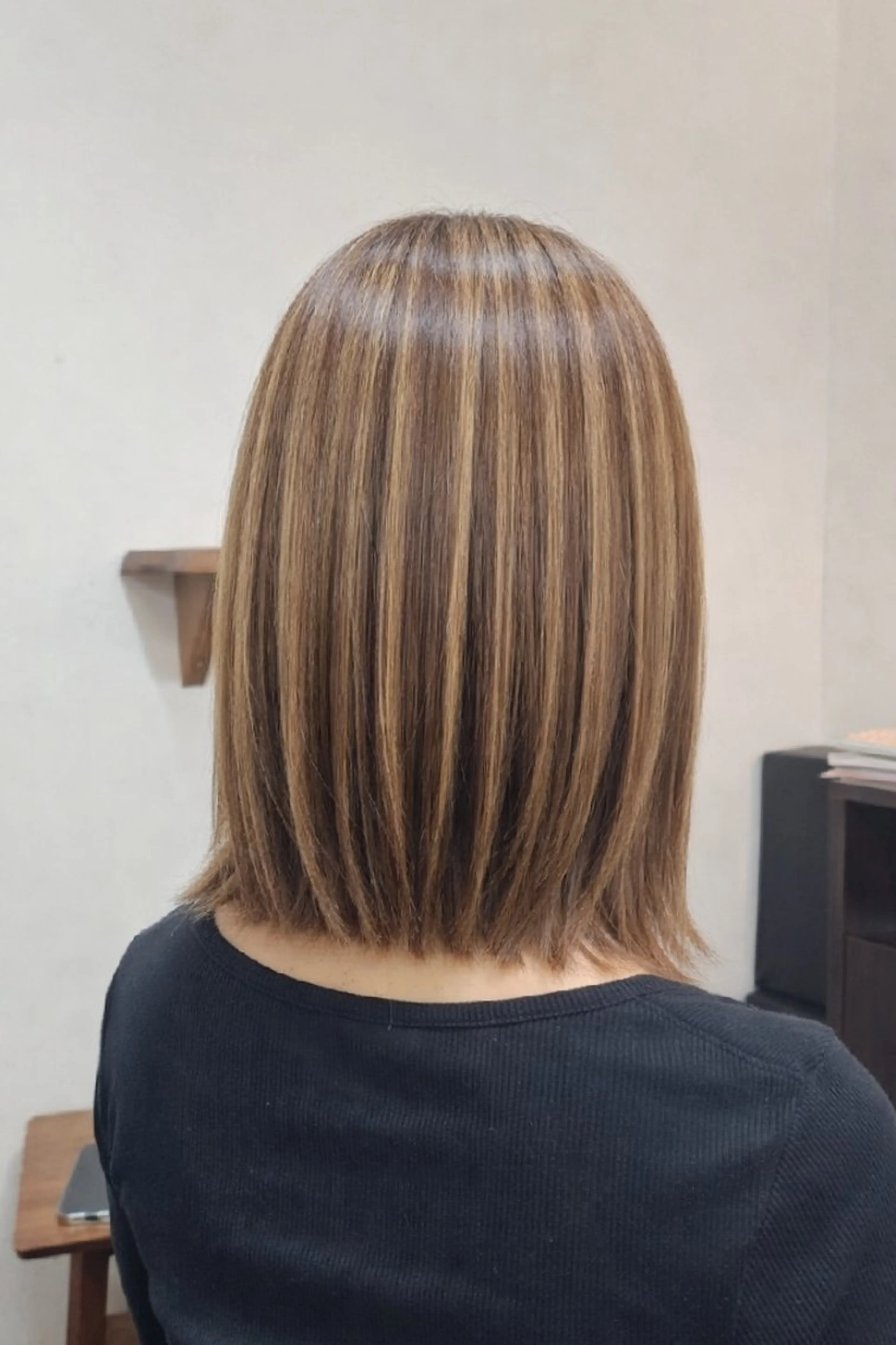 ミディアム カット 縮毛矯正 柏 康孝のヘアスタイル