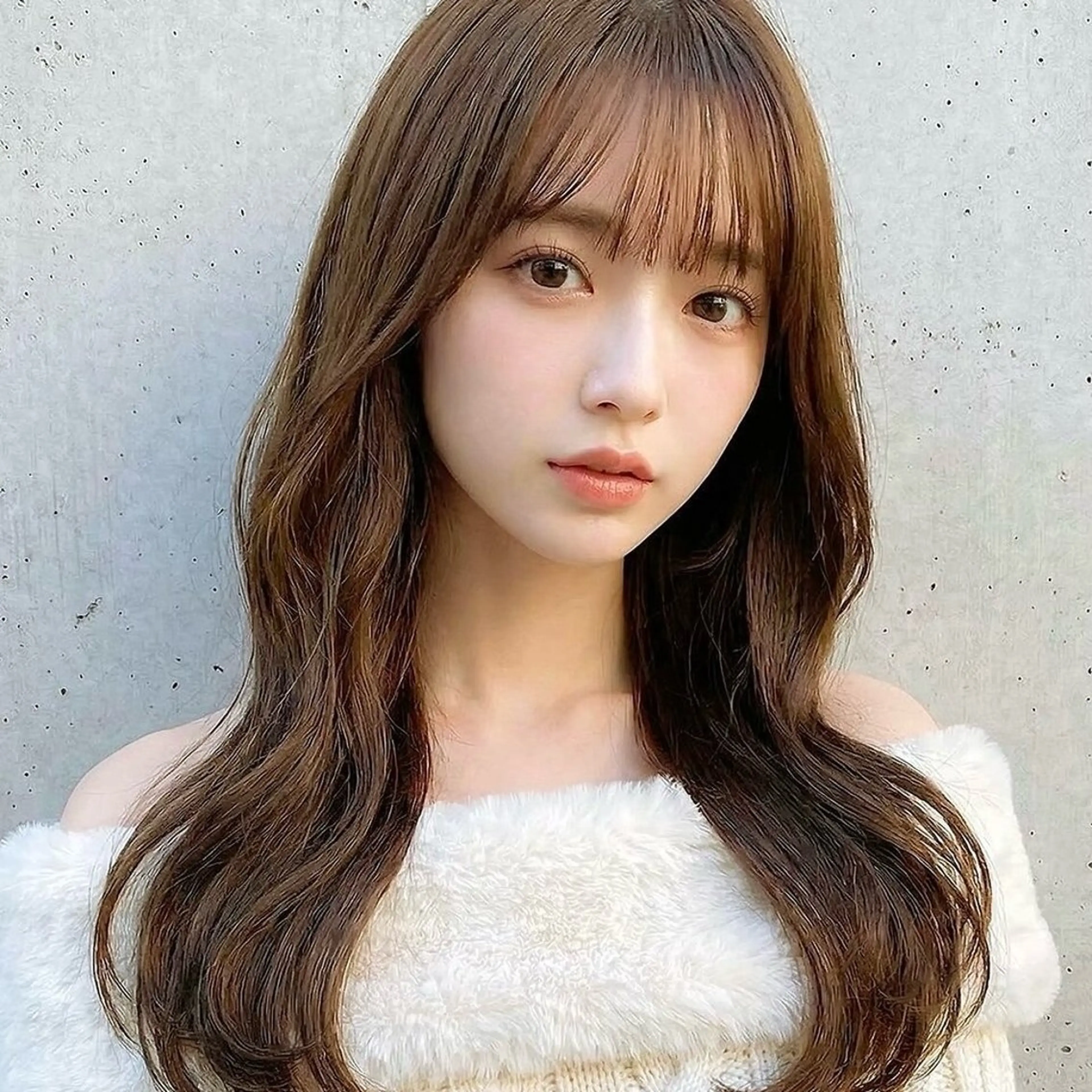 ロング ヘアカラー 松葉 柚月のヘアスタイル