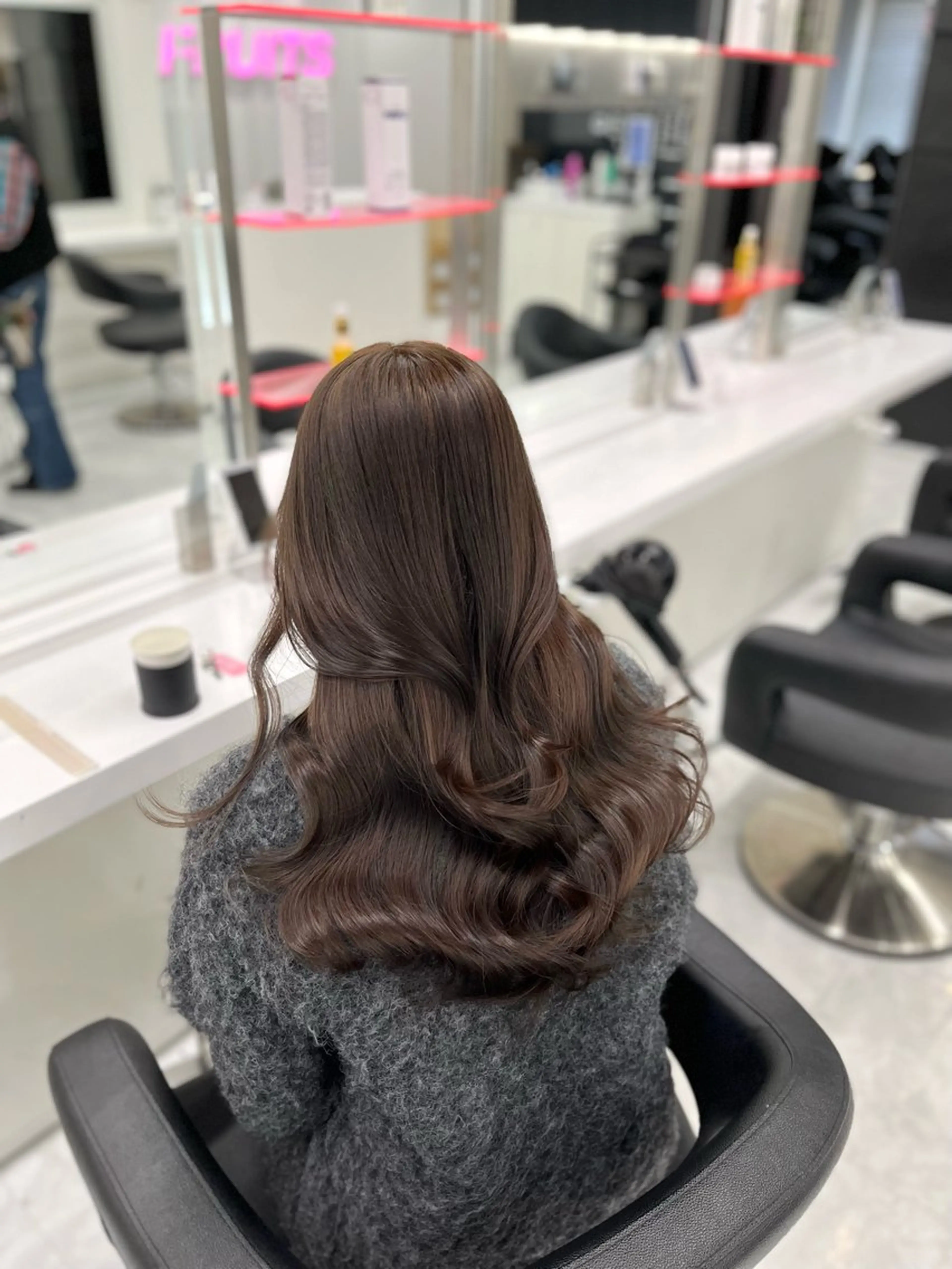 ロング ヘアカラー トリートメント ヘッドスパ 淡色カラー 🫧NAOYA 🫧のヘアスタイル