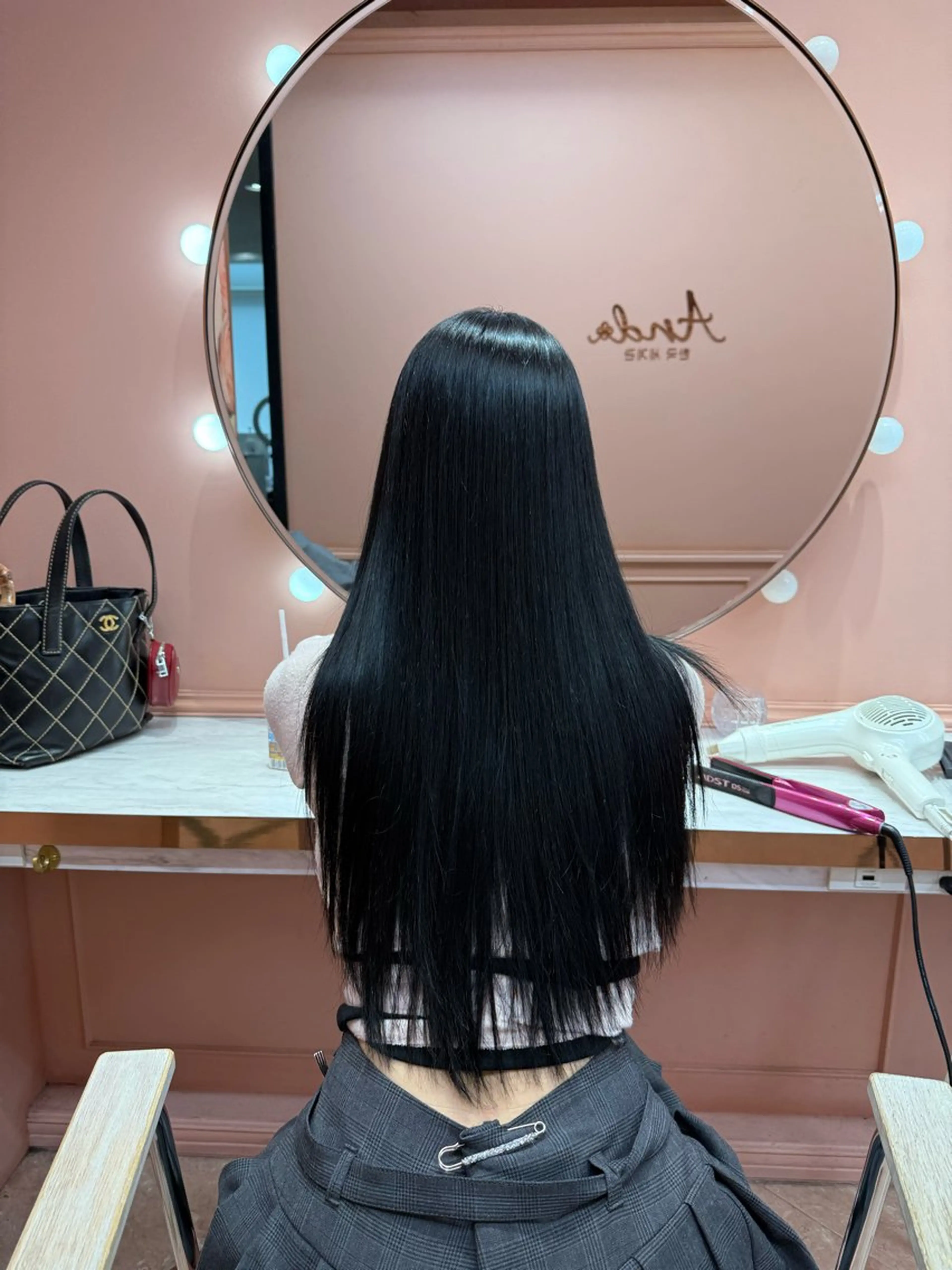 カラー 艶暖色/ベージュ SAKI💜のヘアスタイル