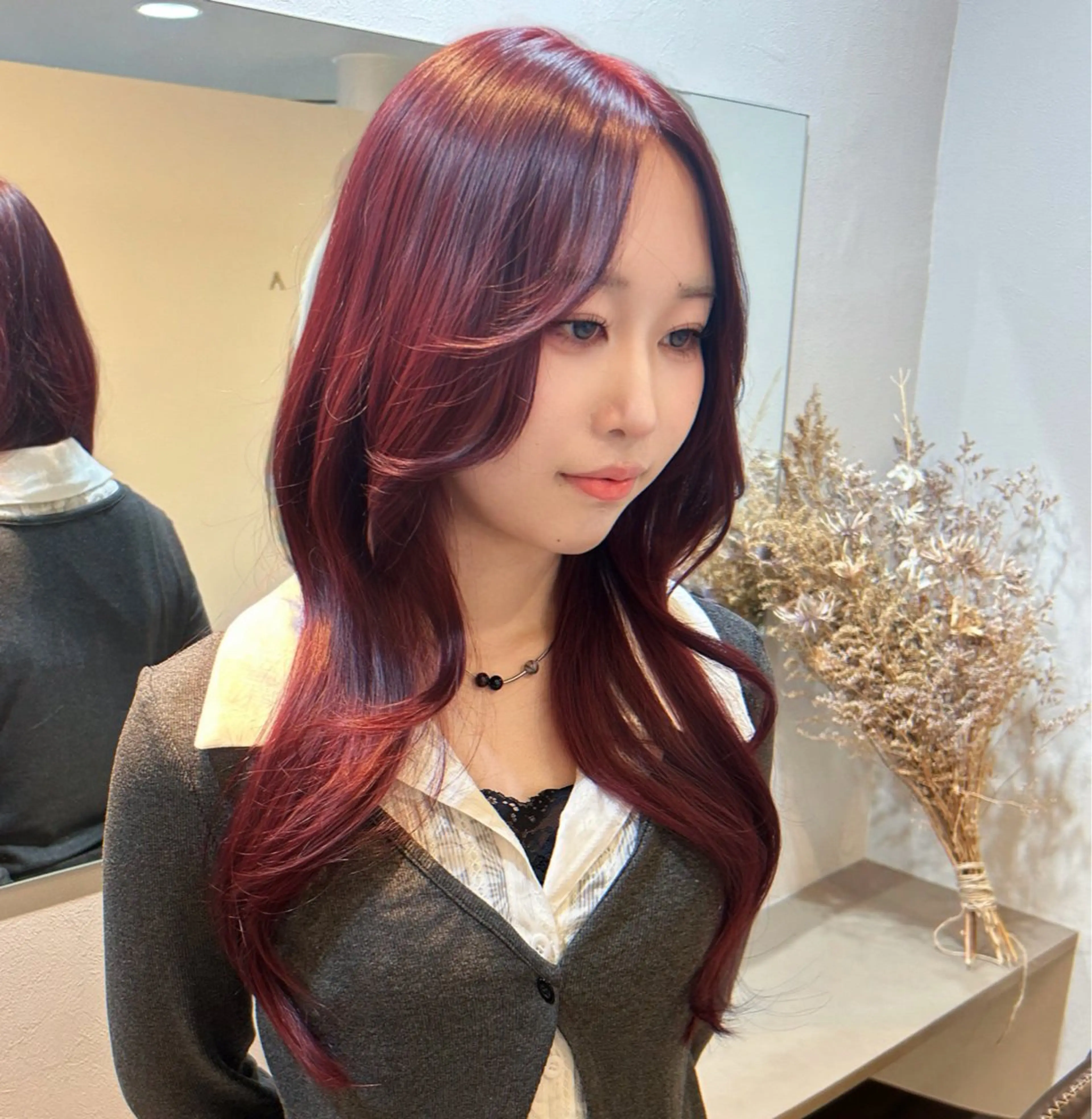 ロング カラー 神谷 凪のヘアスタイル