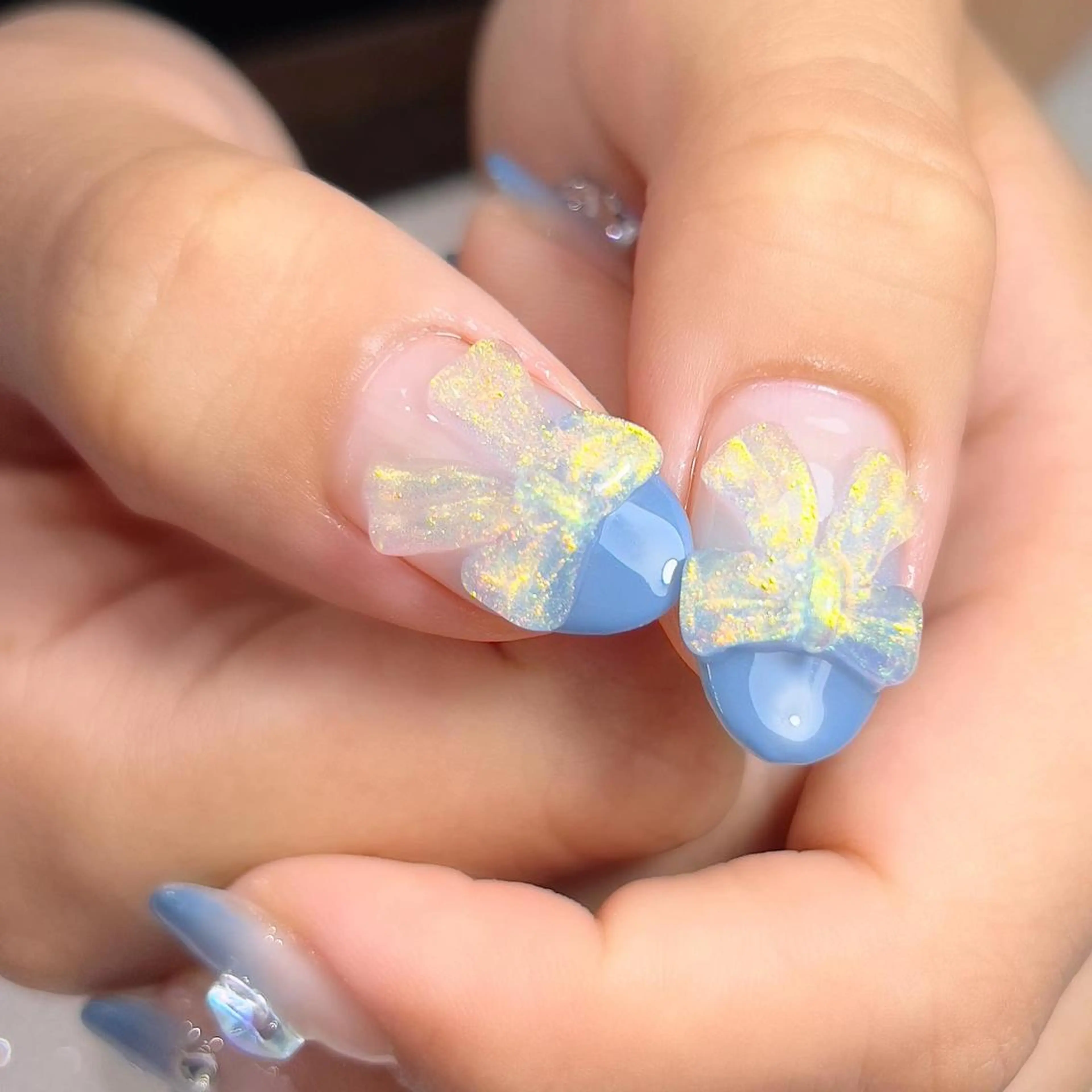 ネイル Mizuliネイル 眉毛メイクのサロンのネイルデザイン