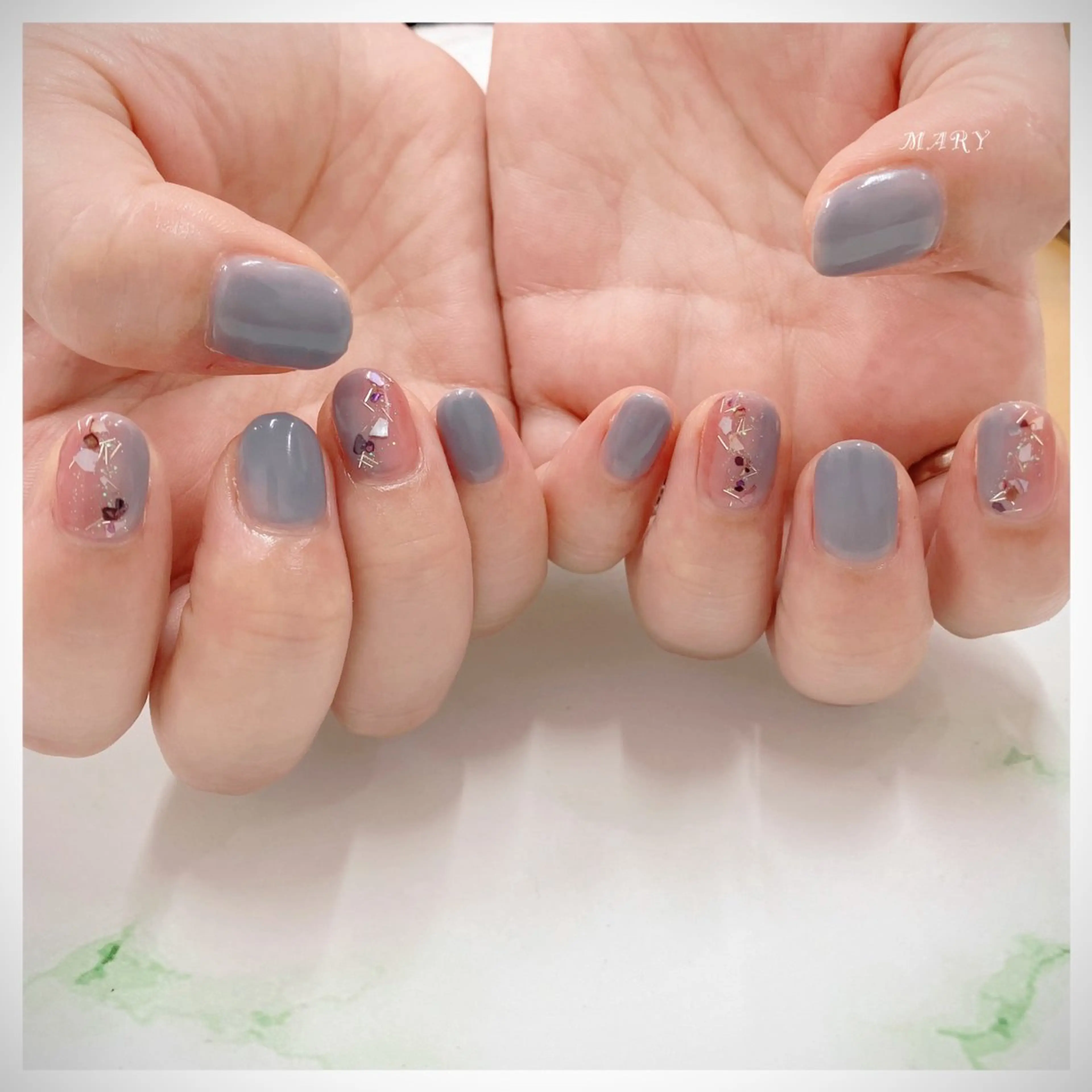 ネイル グラデーション 水色 ニュアンスネイル ワンカラーネイル ピンク ハンドネイル Mary nail所属・Mary nail .narumiのネイルデザイン