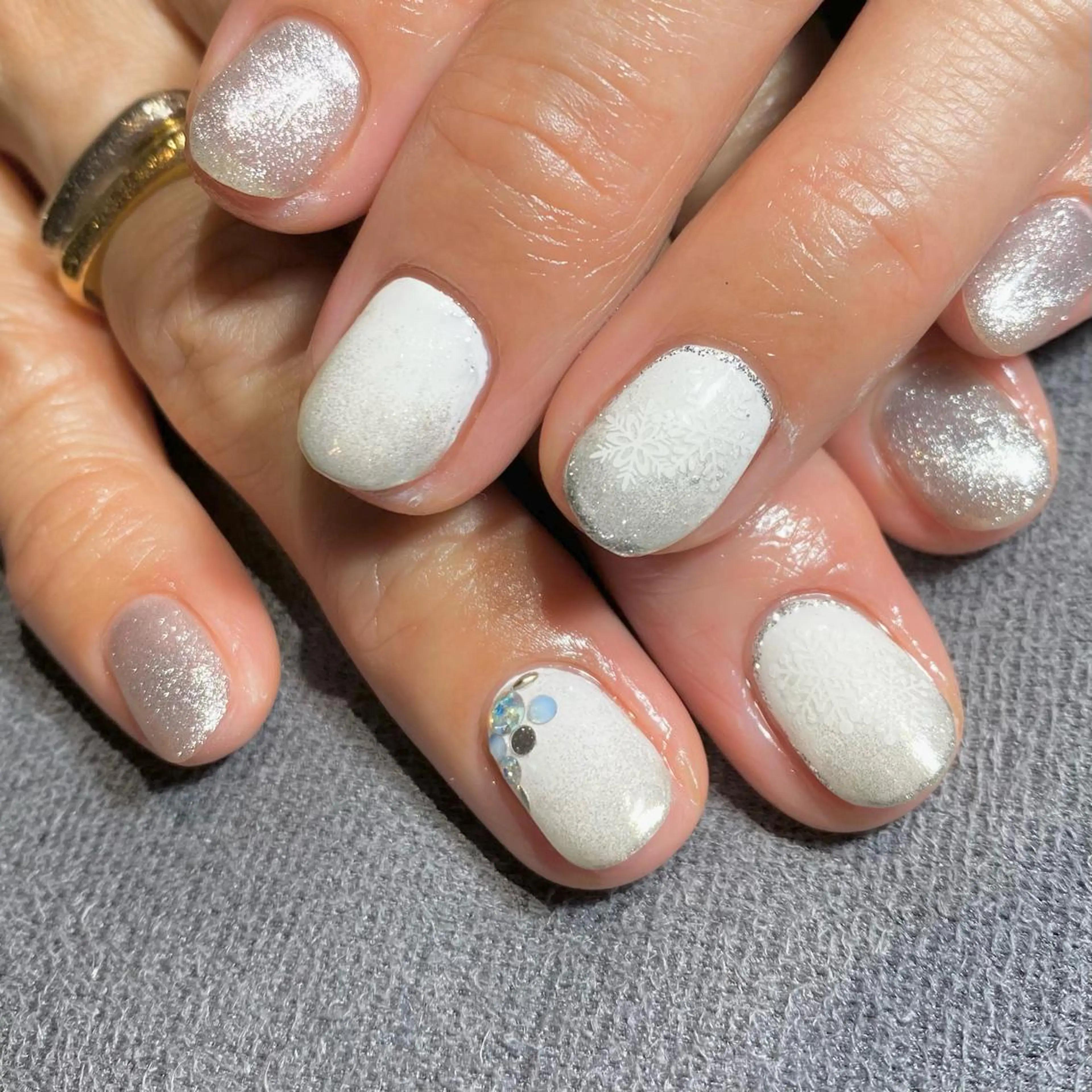 ネイル Flore (フロール)の眉毛・アイブロウイメージ