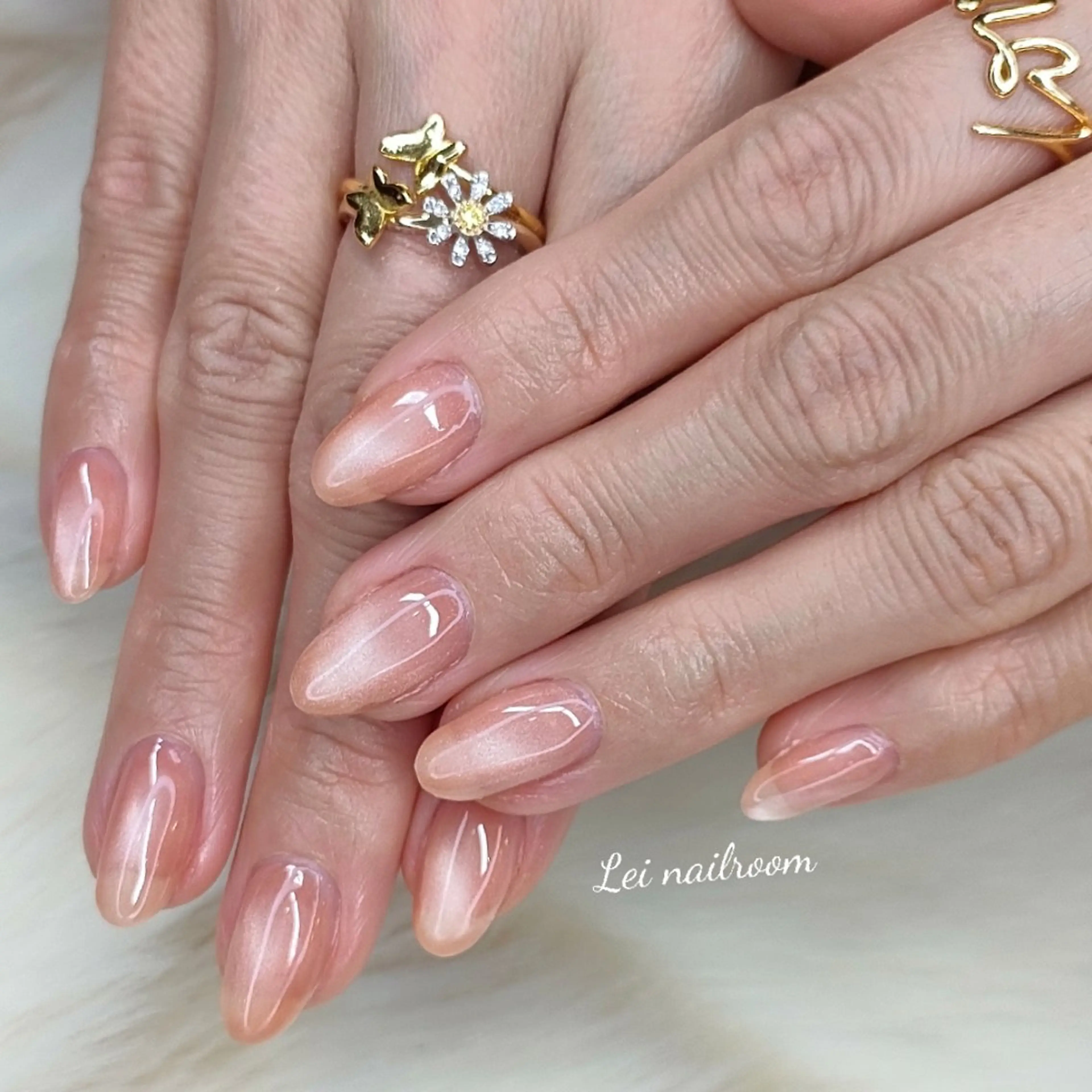 ネイル マグネットネイル lei🌼 nailroomのネイルデザイン