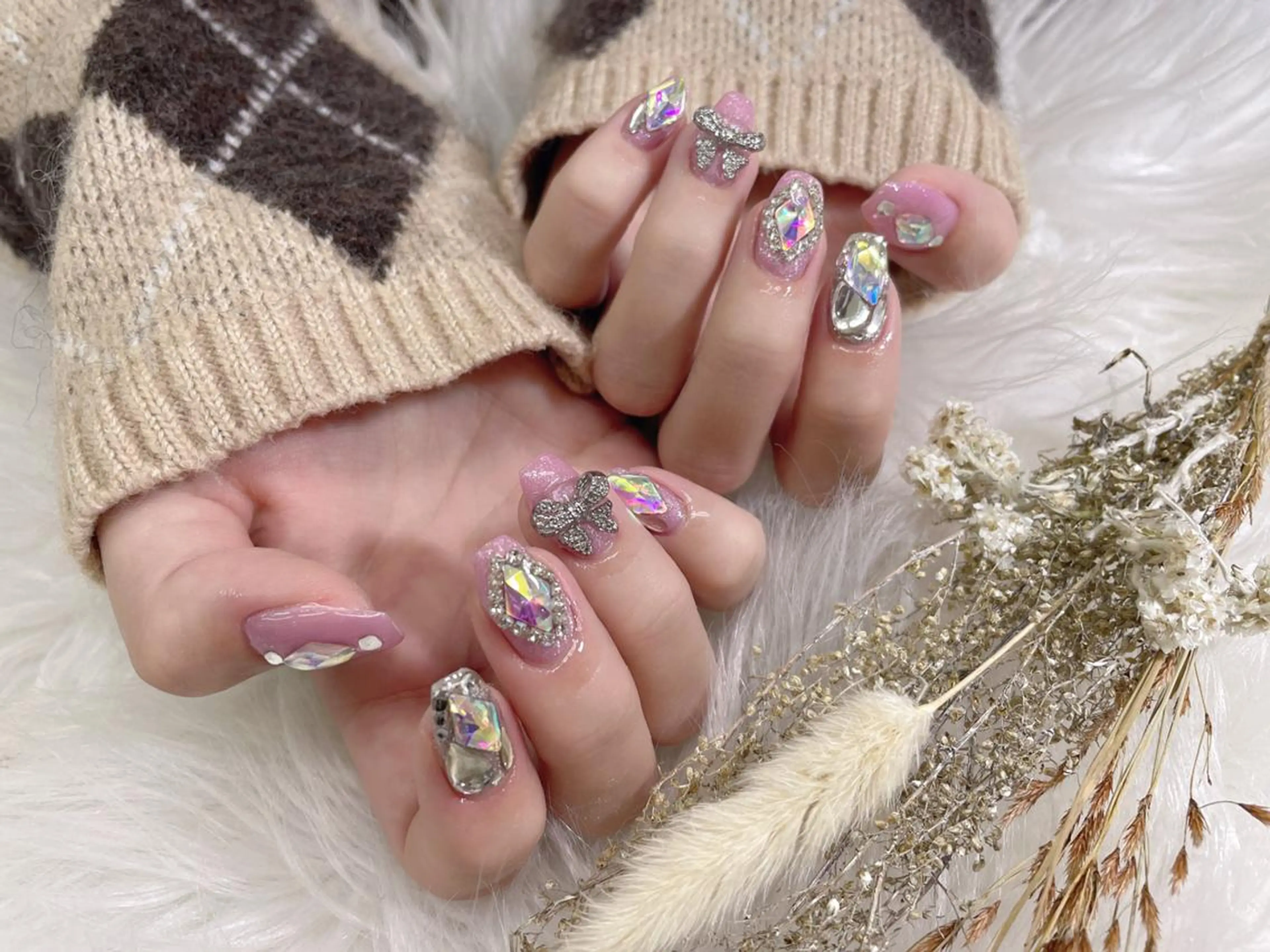 ネイル 🦋ネイルサロン ブラン🌈ゆりのネイルデザイン