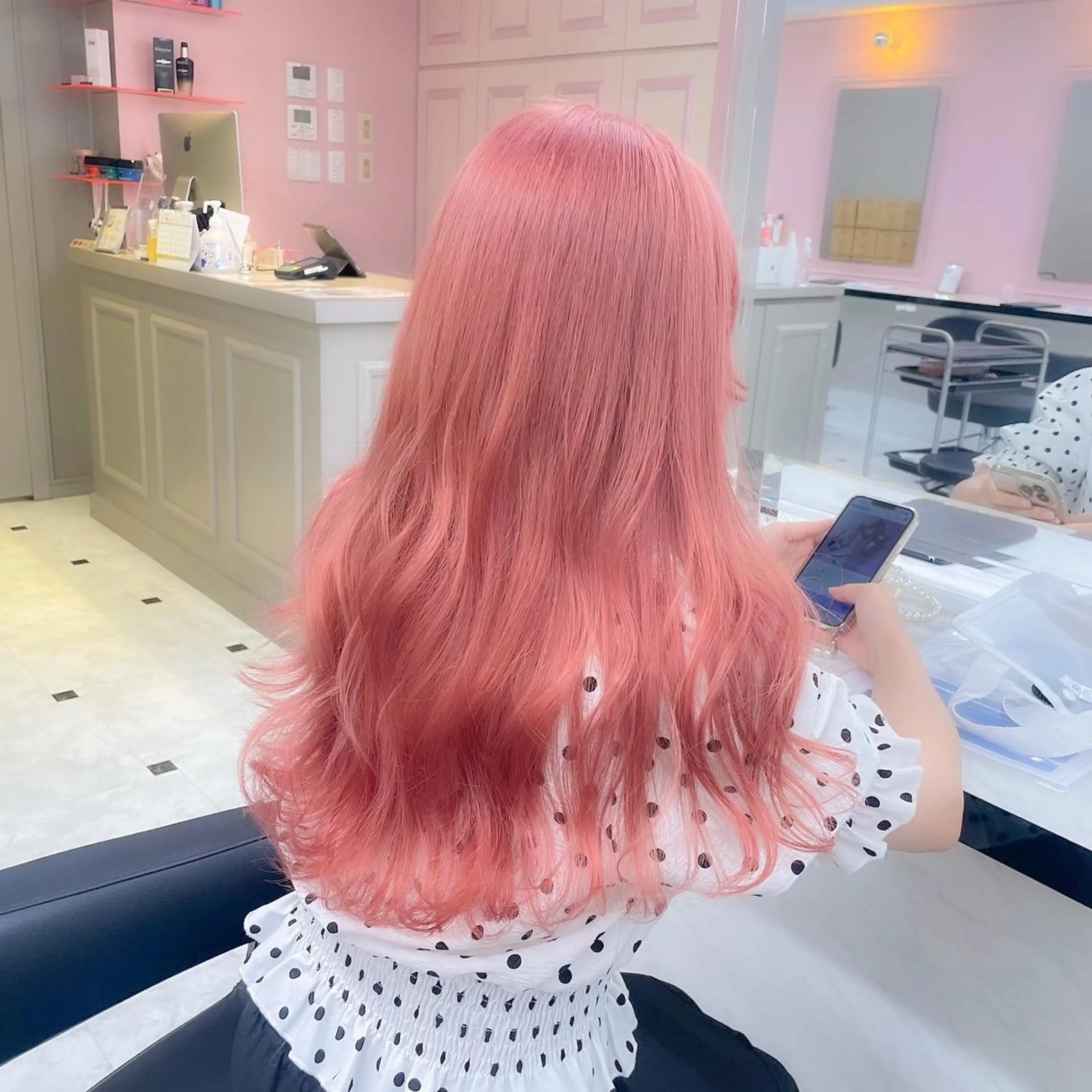 セミロング カラー ブリーチ 透明感カラー ピンクカラー 透明感/艶髪/💖 トレンドスタイル💖のヘアスタイル