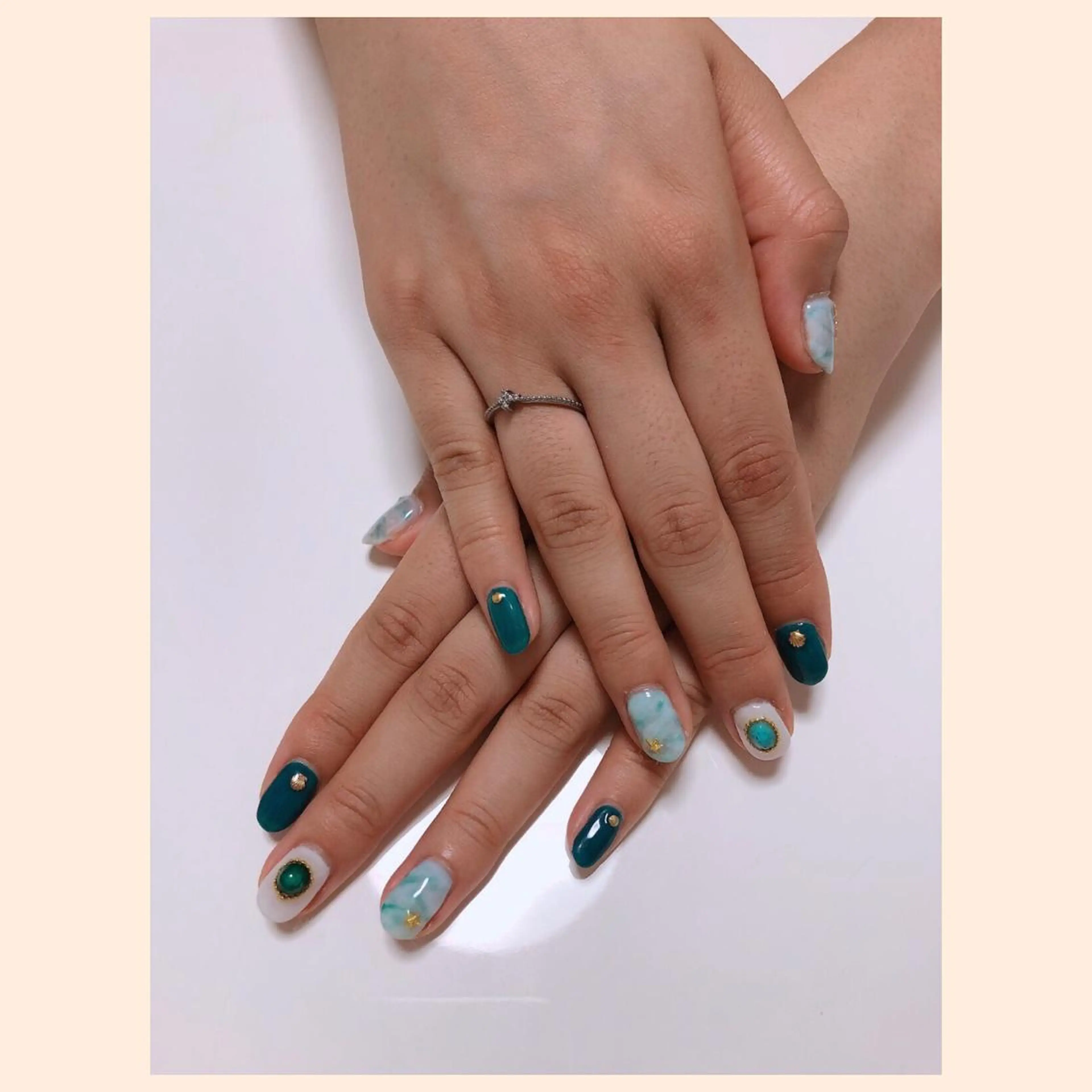 ネイル ハンドネイル 辻 依子のネイルデザイン