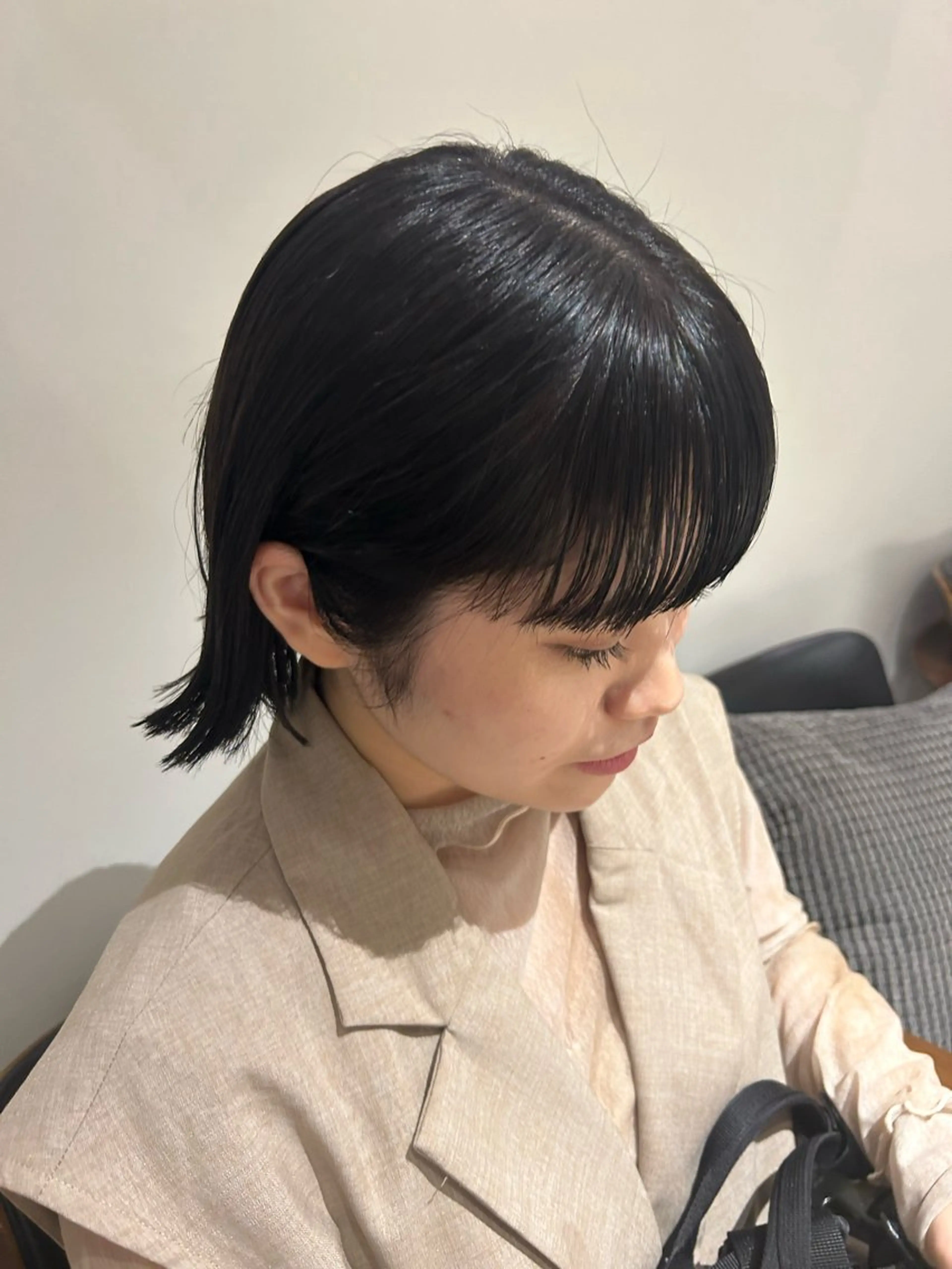 ショート カラー 黒髪 似合わせカット 奥村陽花のヘアスタイル