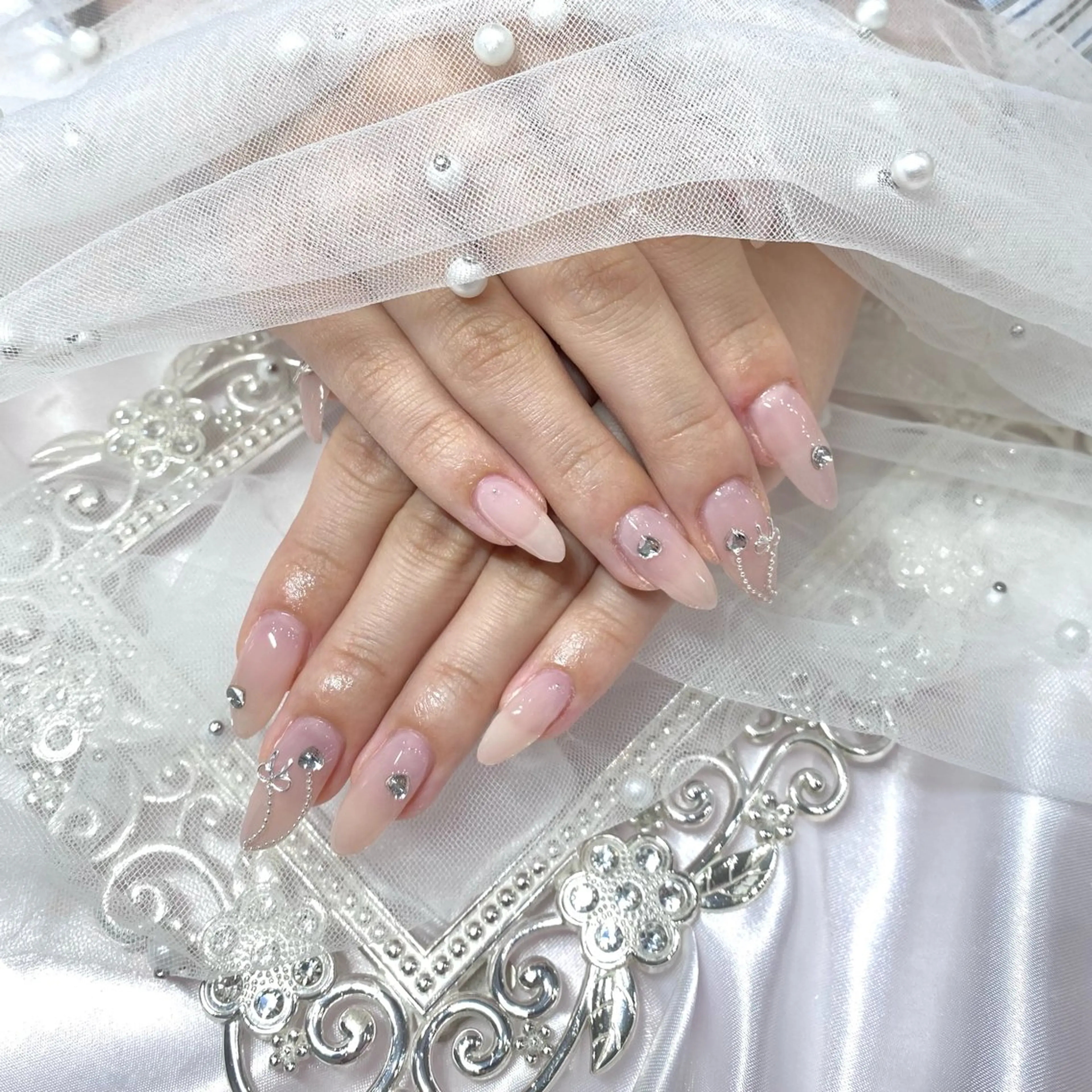 ネイル ハンドネイル Yveil 心斎橋店 hirokoのネイルデザイン