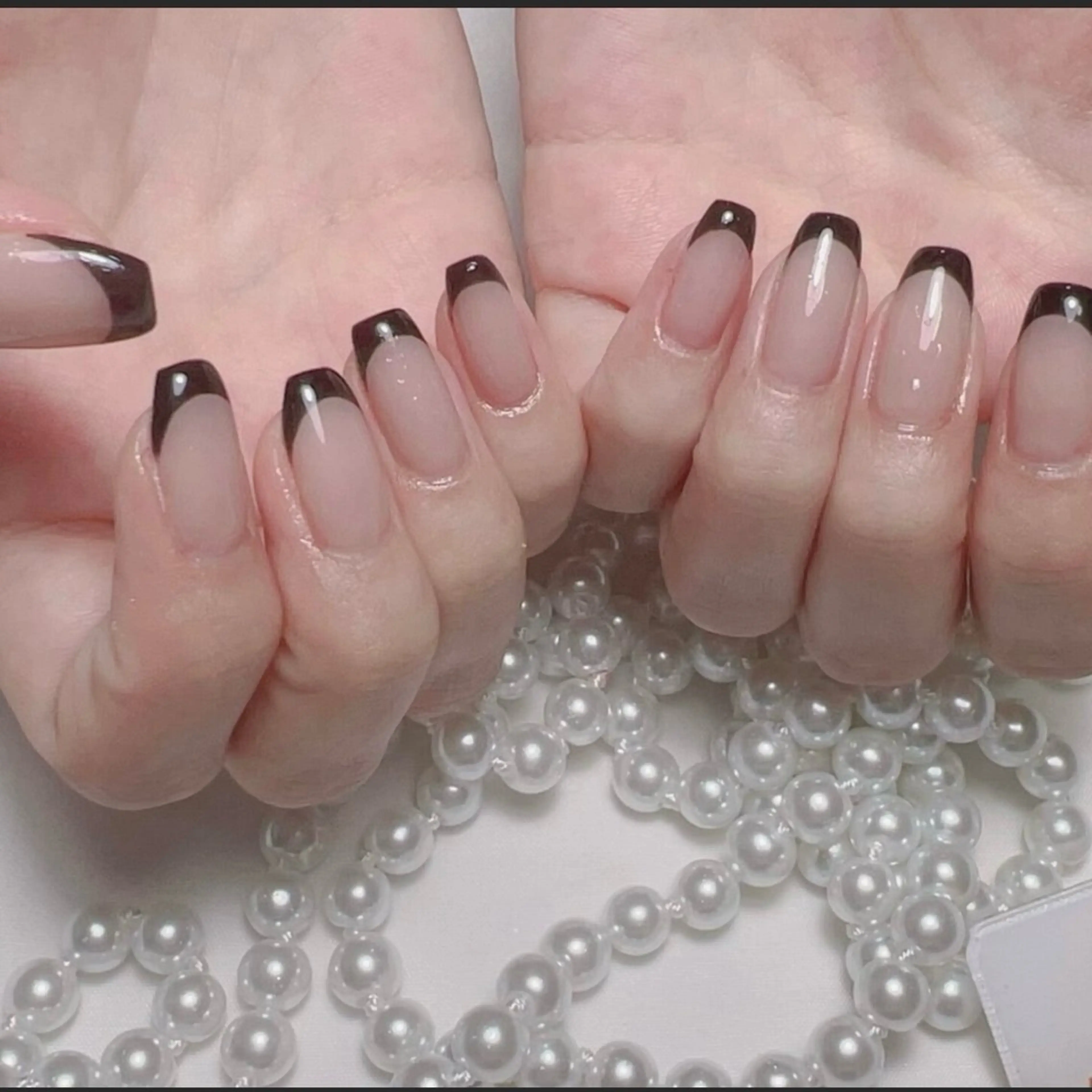 ネイル アートネイル フレンチネイル ジェルネイル グラデーション 韓国ネイル ハンドネイル 💕鈴木ユリ パラジェル/オフ無料のネイルデザイン