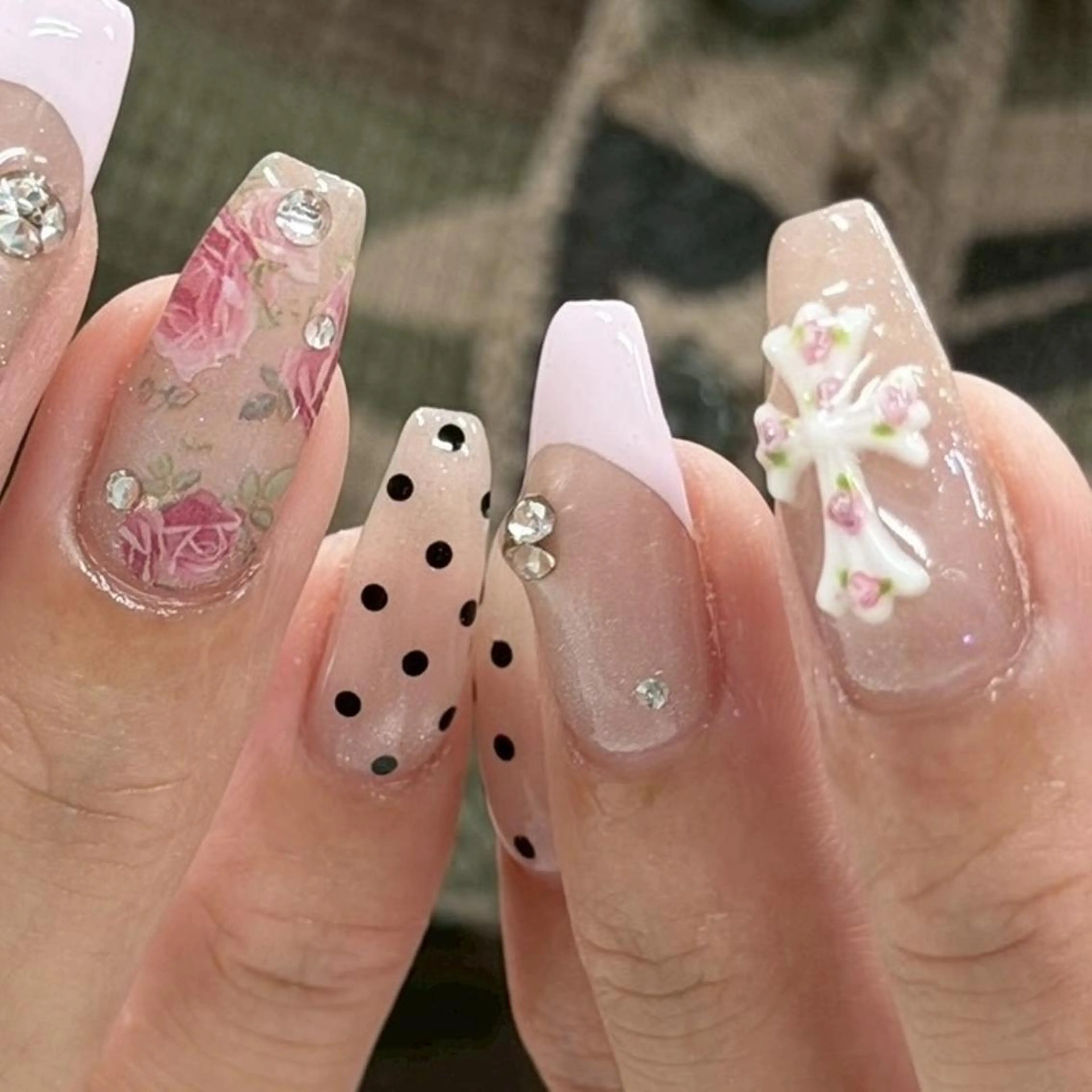 ネイル ハンドネイル Bitty hojyuのネイルデザイン