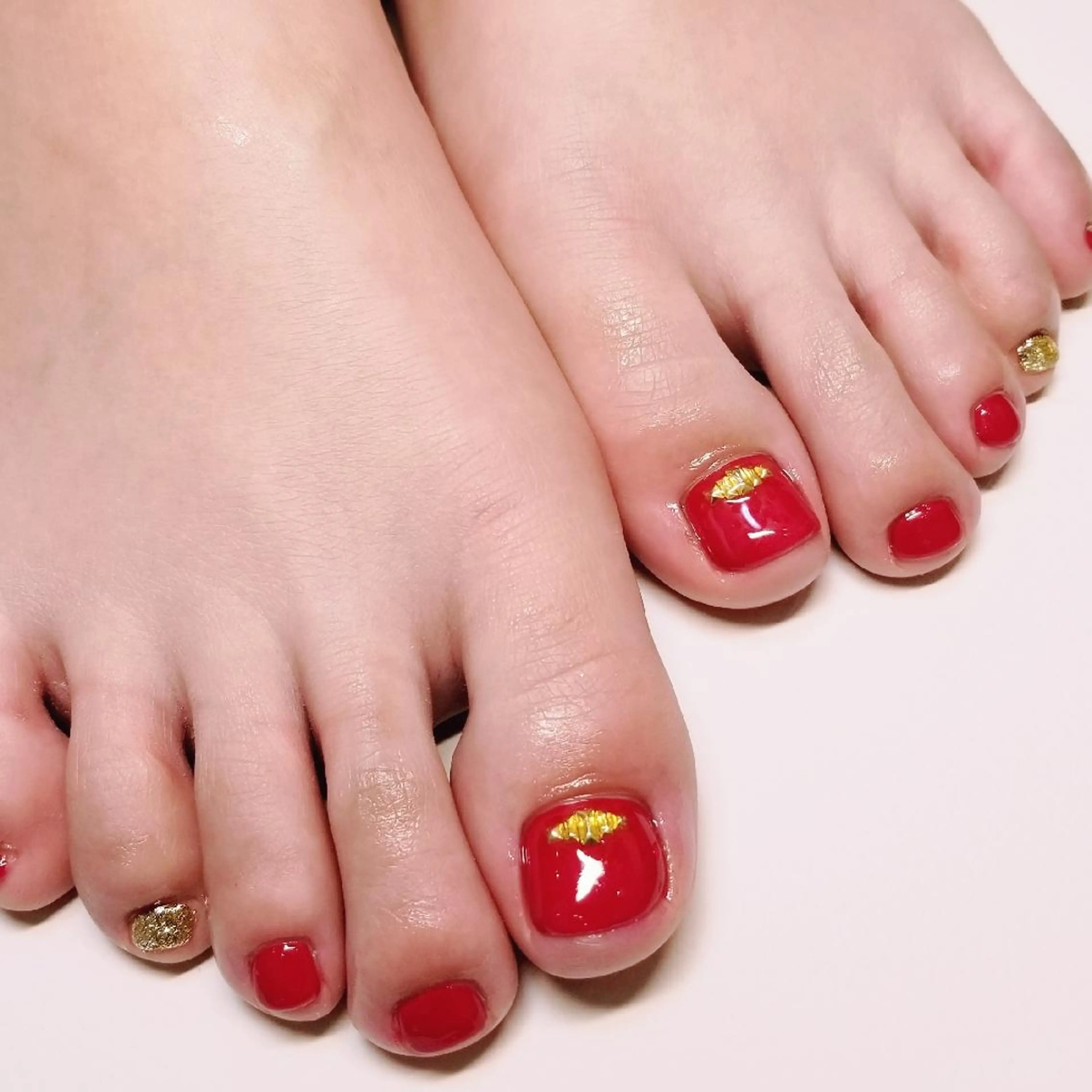 ネイル フットネイル L'instant  Nail Artzのネイルデザイン